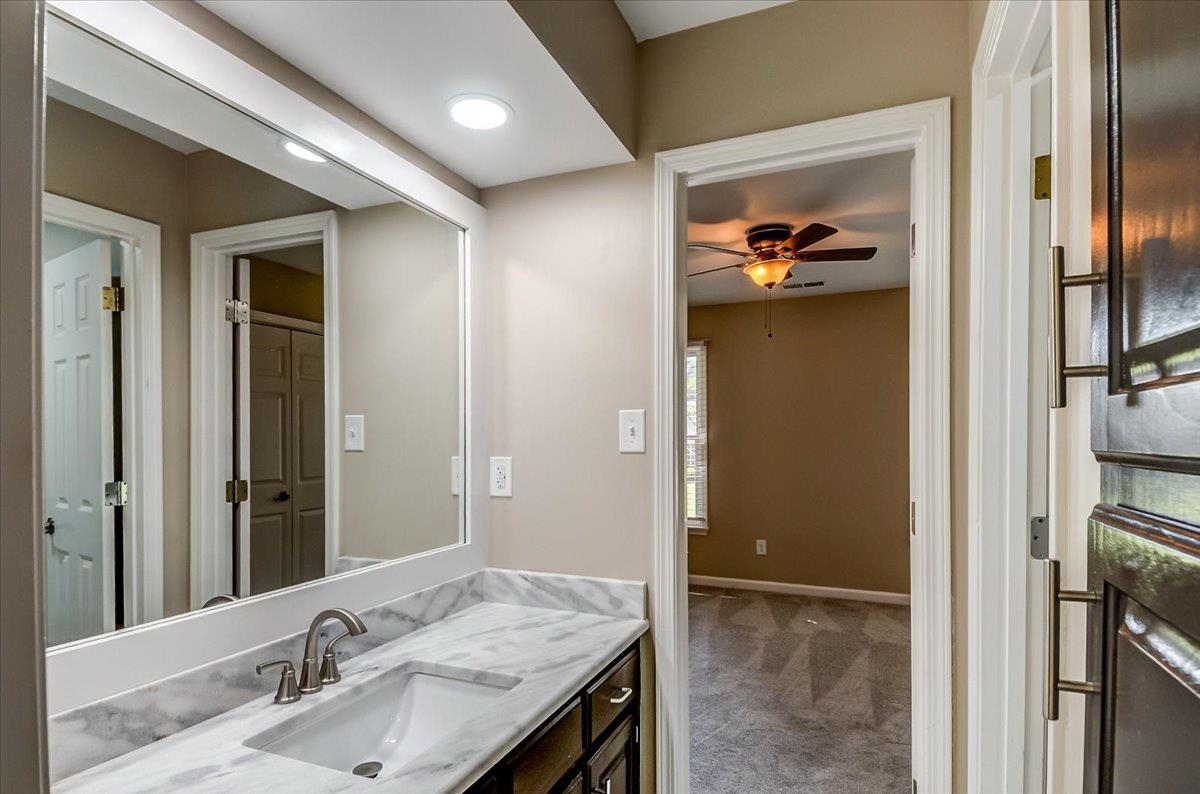 2910 Belgrave Dr Property Photo 28