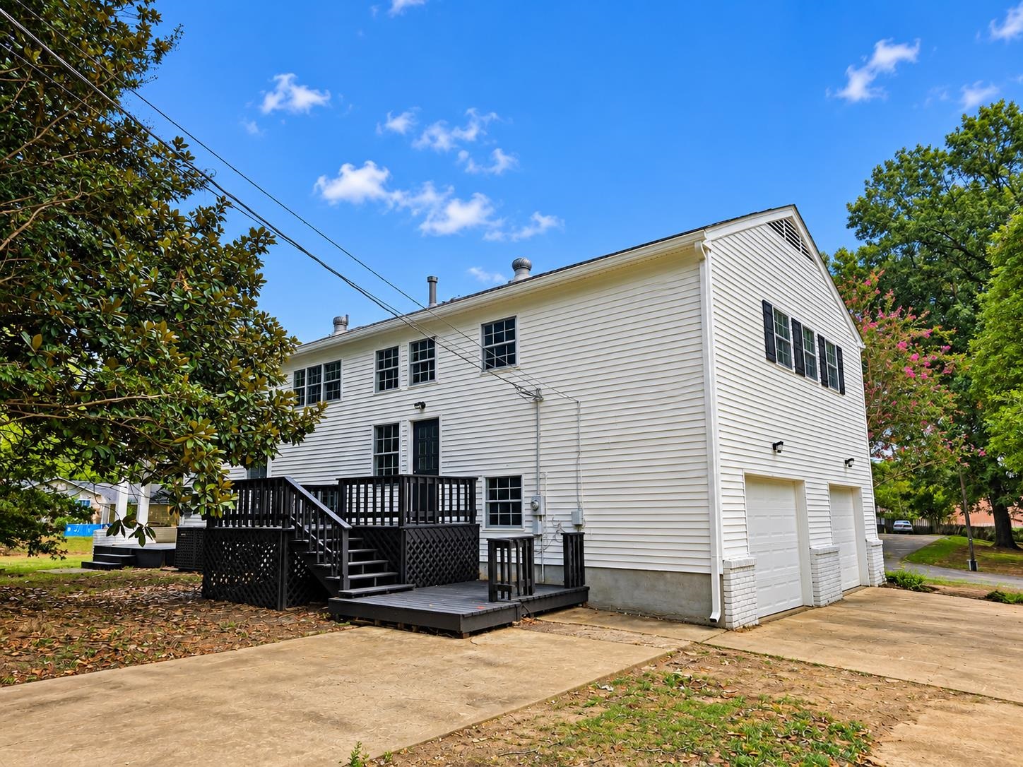 249 Ailene Dr Property Photo 4