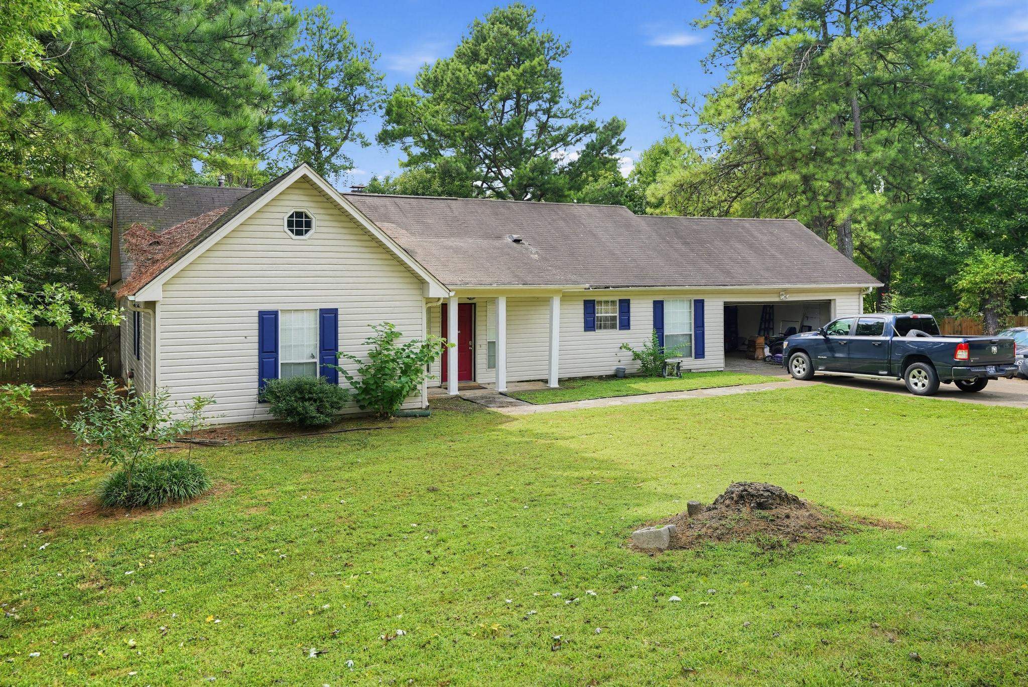 157 QUAIL CREEK DR Property Photo 1
