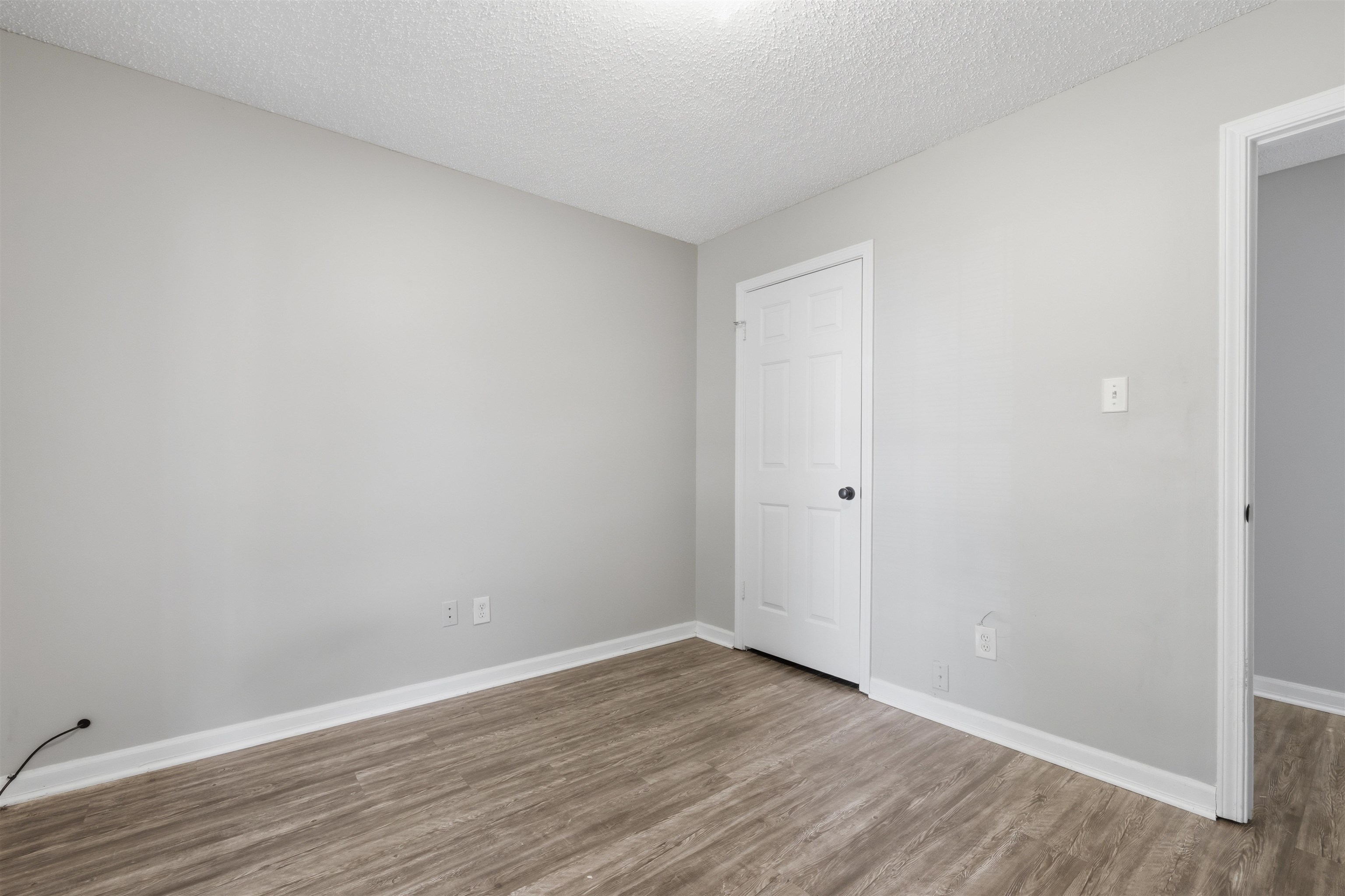 5330 Sleepy Oak Cv Property Photo 11