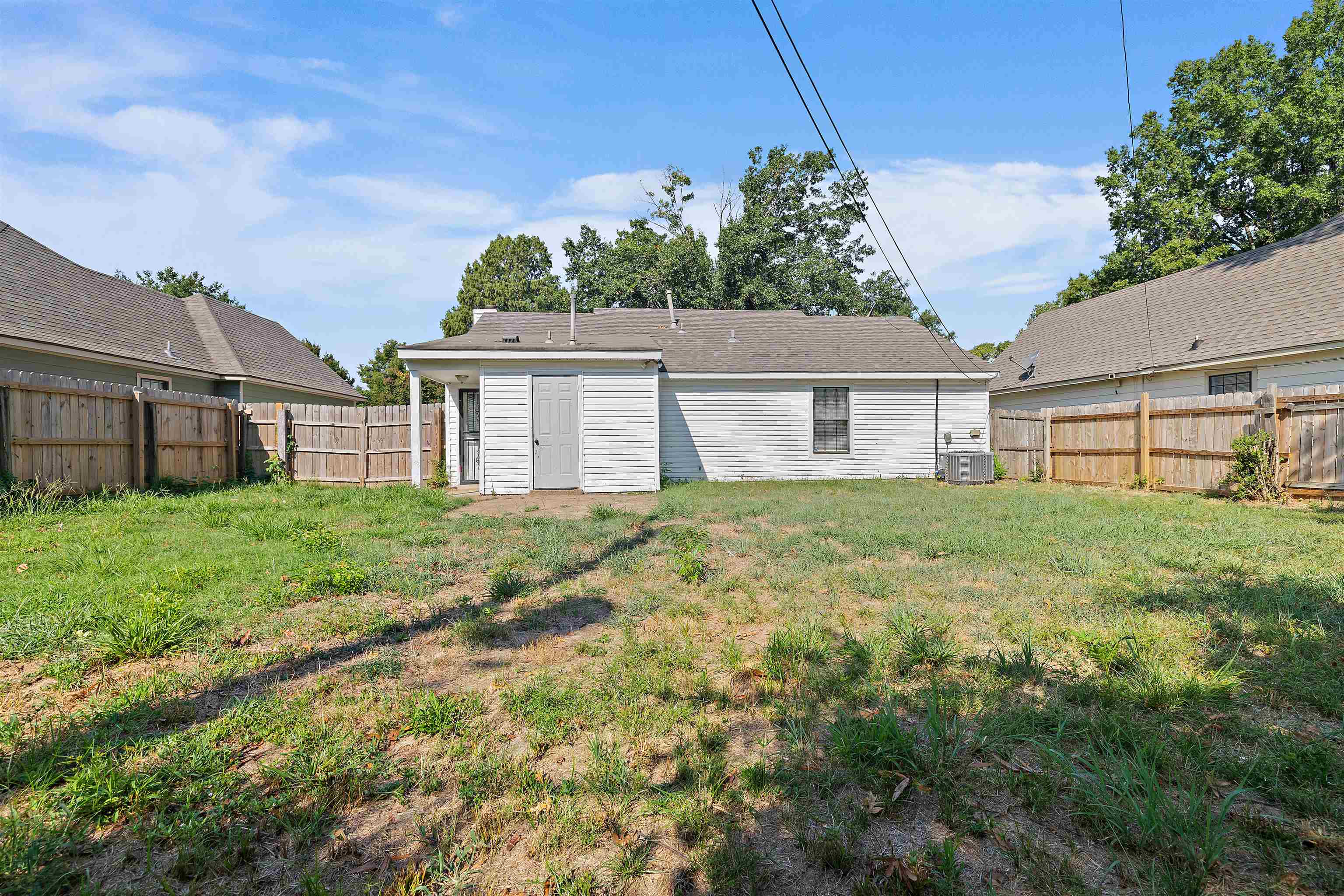 5330 Sleepy Oak Cv Property Photo 23