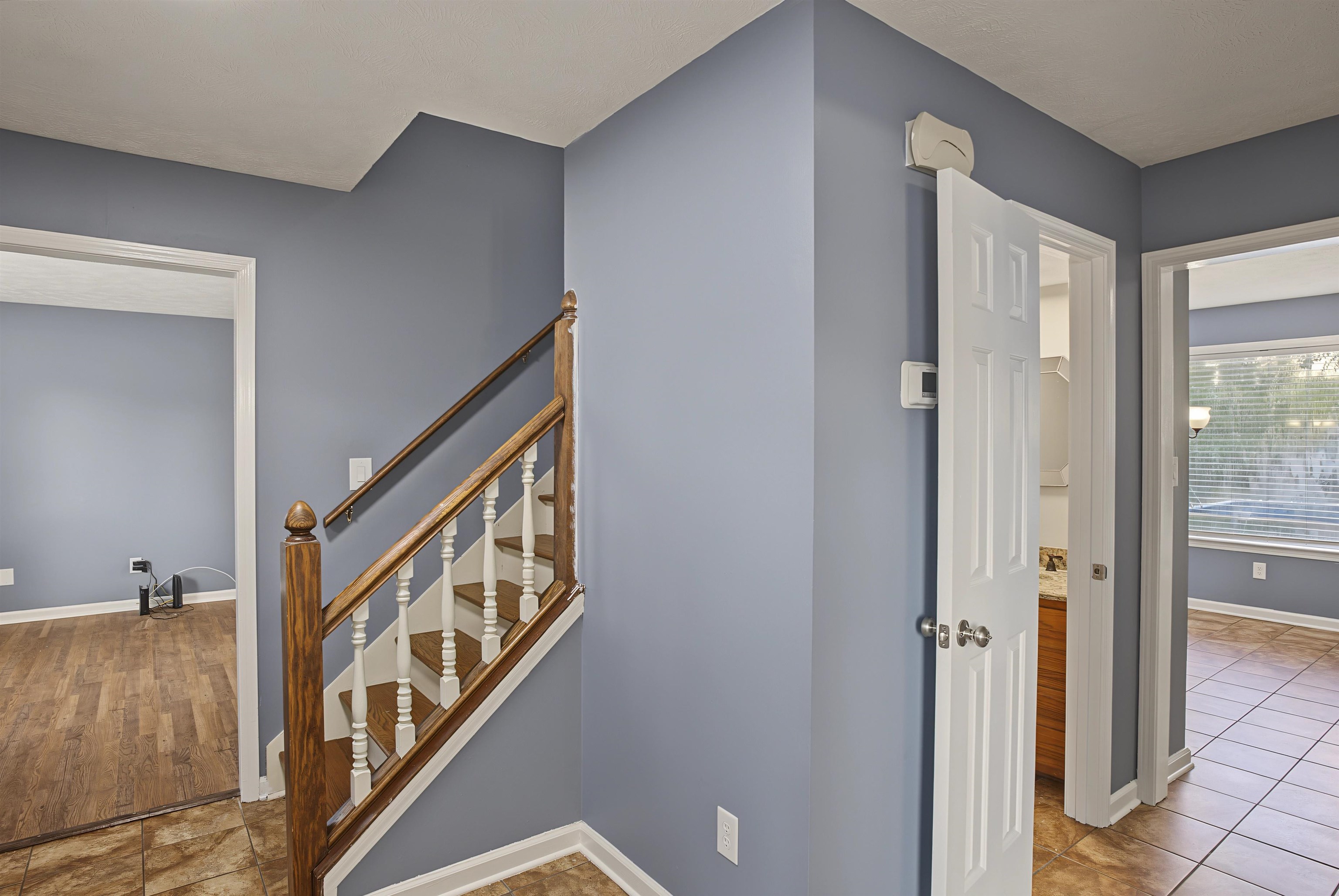 6 Glen Echo Dr Property Photo 8