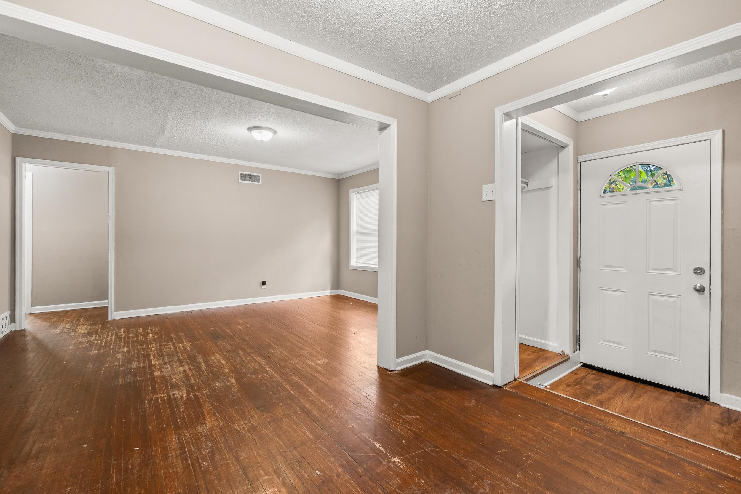 4084 Wildwood Dr Property Photo 5