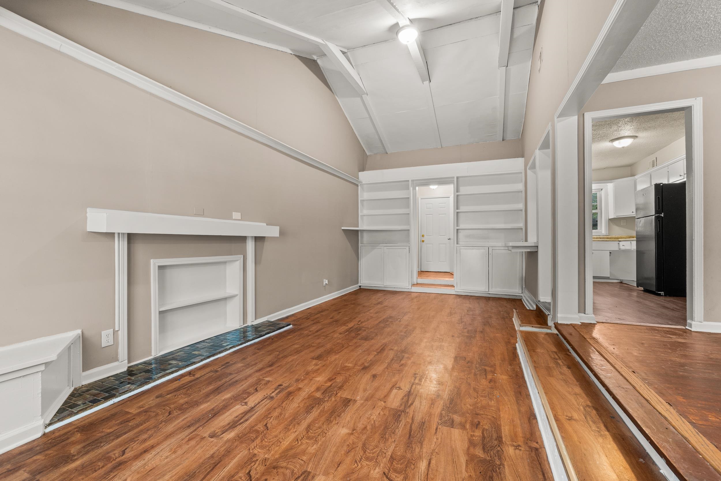 4084 Wildwood Dr Property Photo 7