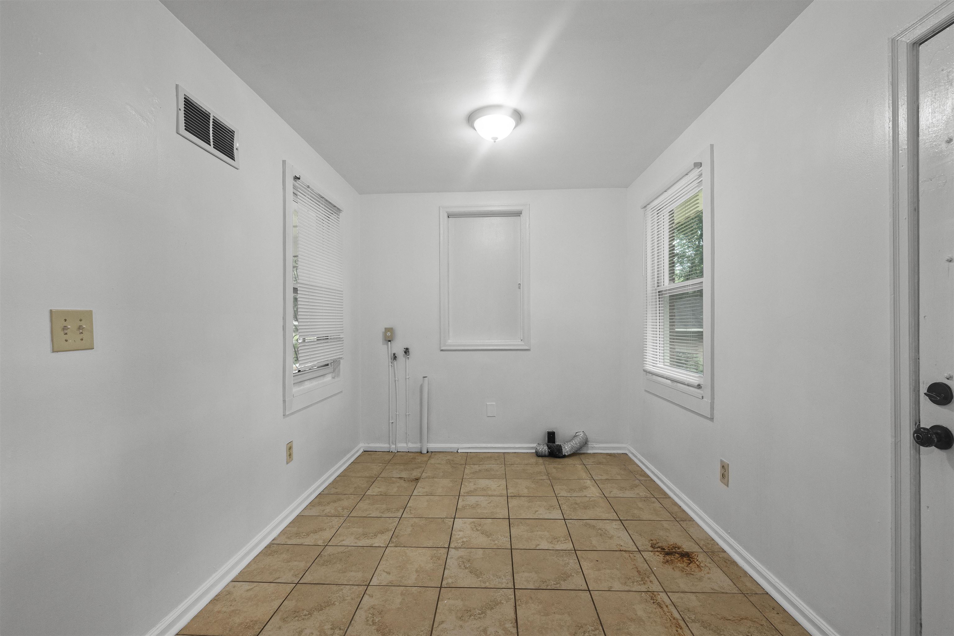 3286 Dogwood Ln Property Photo 19