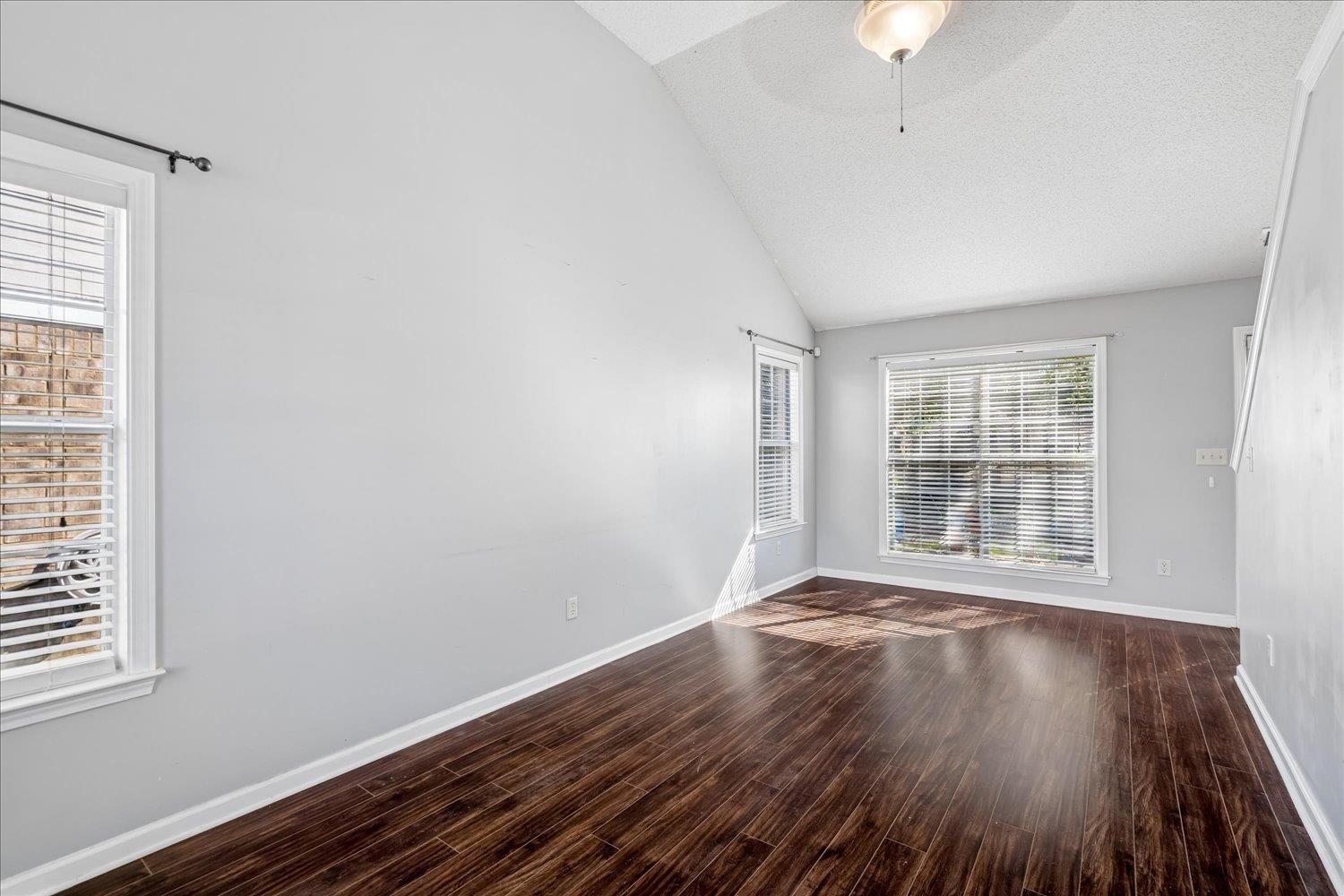 7033 S Wynne Ridge Dr Property Photo 7