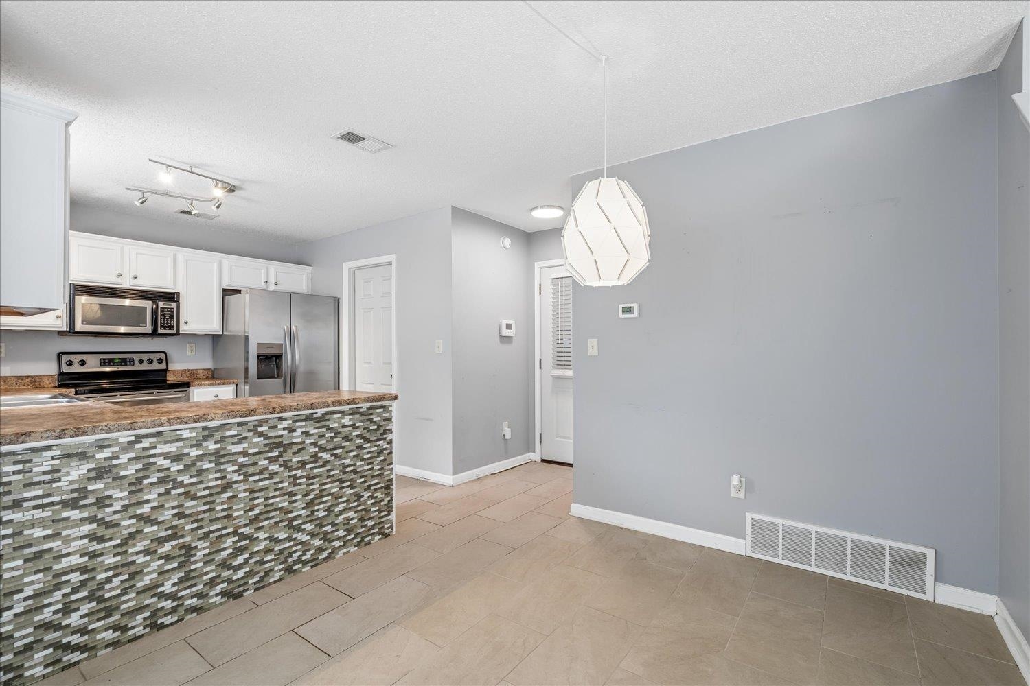 7033 S Wynne Ridge Dr Property Photo 12