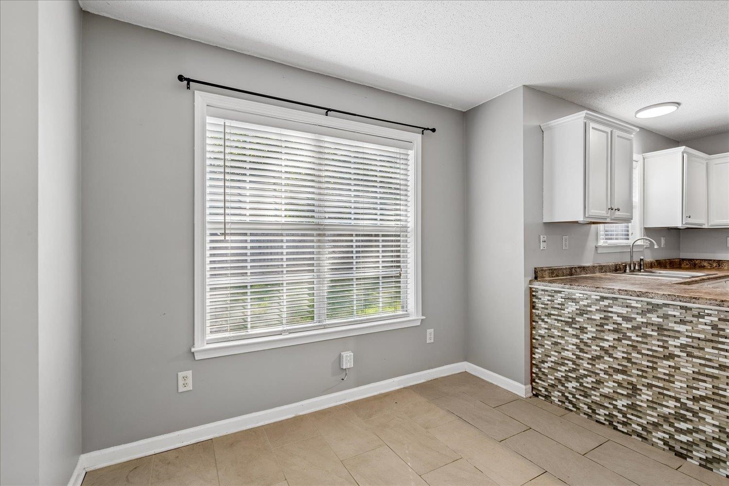 7033 S Wynne Ridge Dr Property Photo 13
