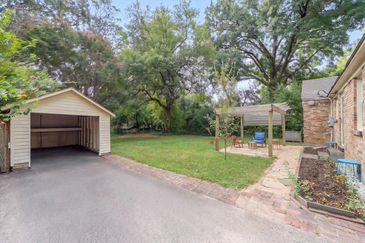 26 N Alicia Dr Property Photo 20