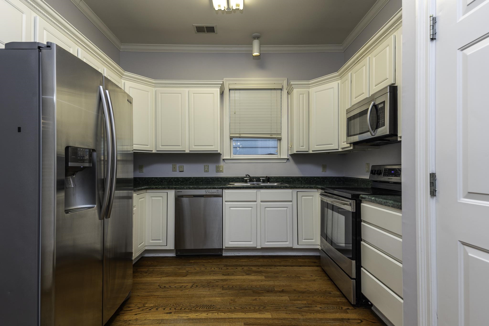 92 Harbor Village Dr Property Photo 8