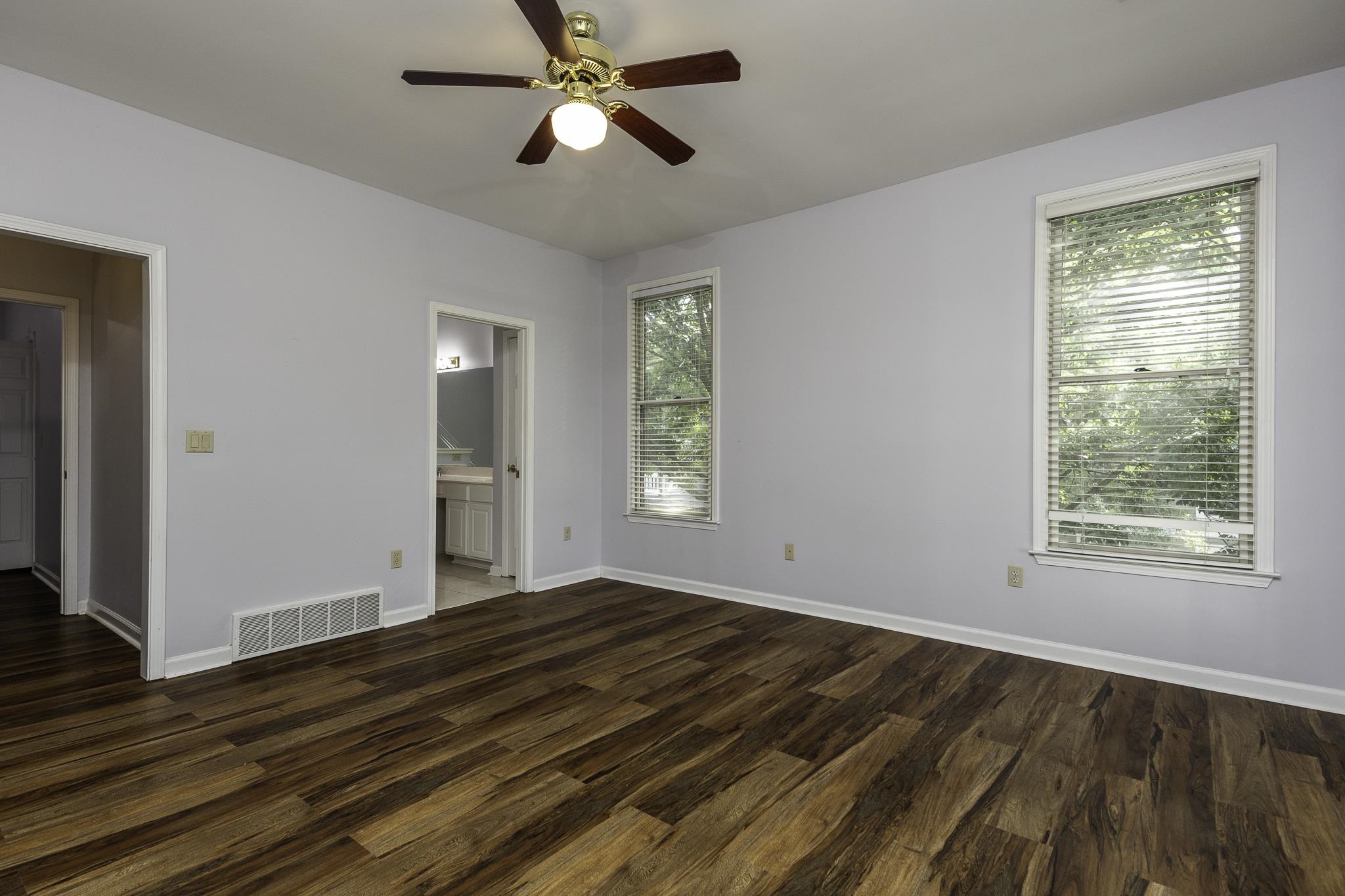 92 Harbor Village Dr Property Photo 9