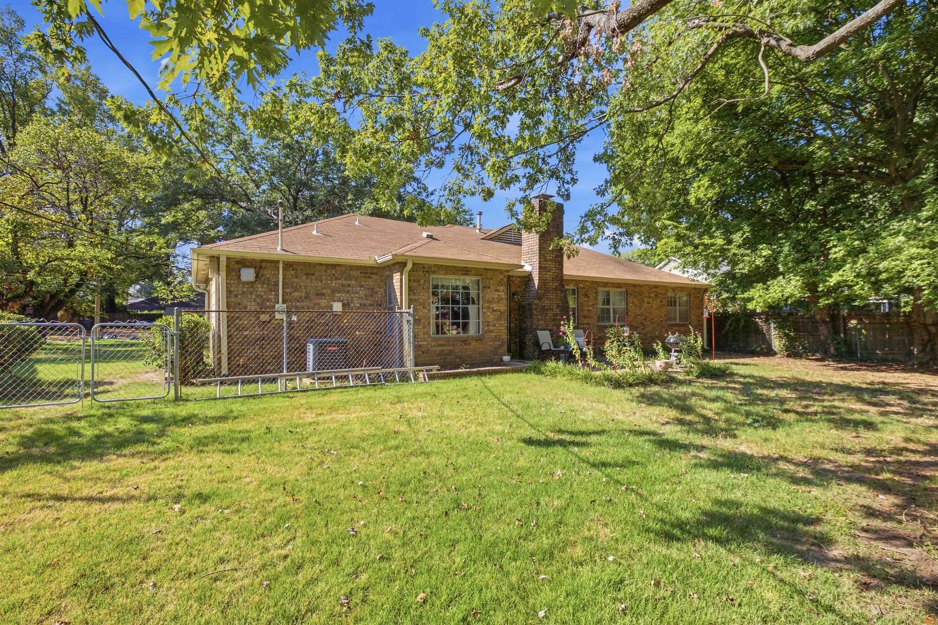 5310 Honeywood Ave Property Photo 30
