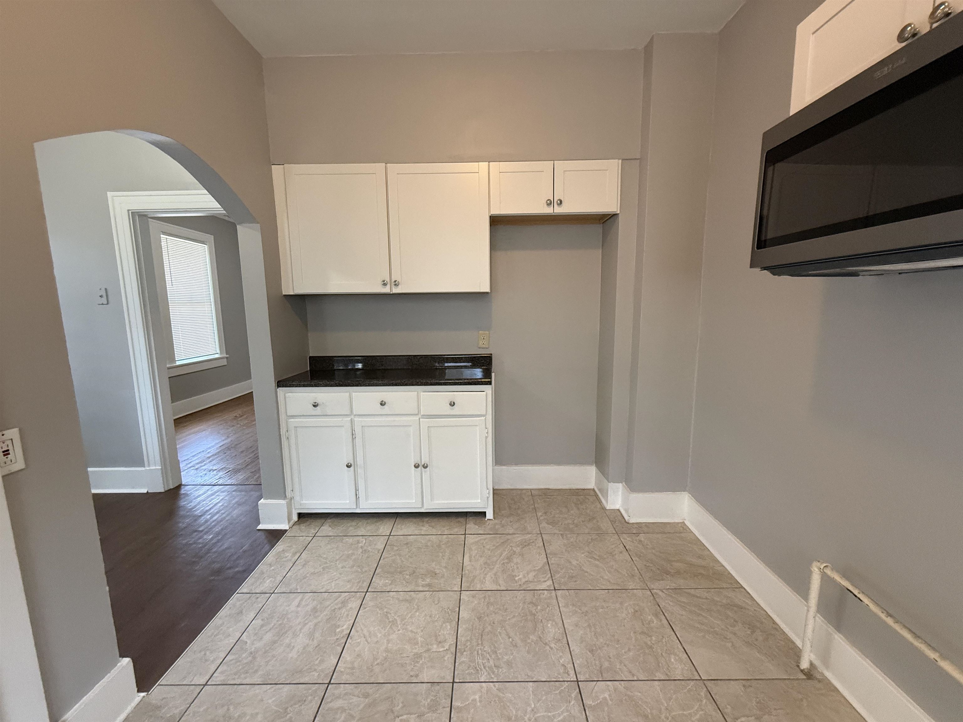 745 Holly St Property Photo 10