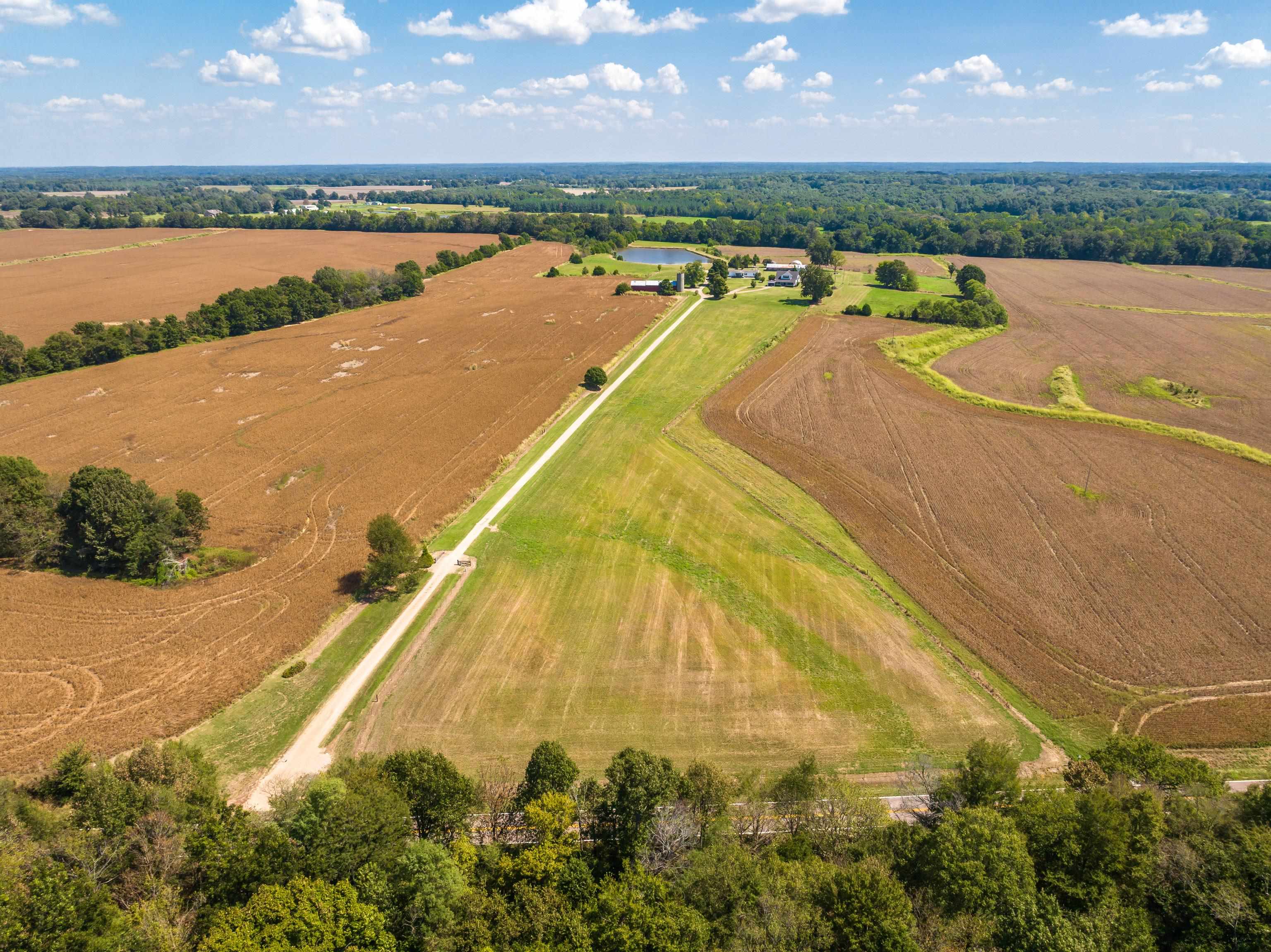 4390 Us 222 Hwy Property Photo 3
