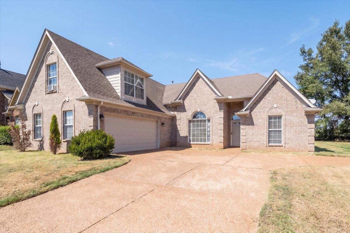 9562 MISTY KNOLL DR Property Photo 1
