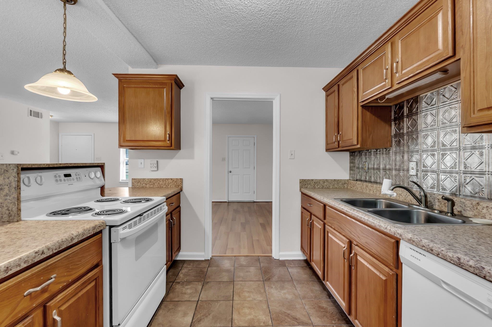2391 Barbaro Dr Property Photo 10