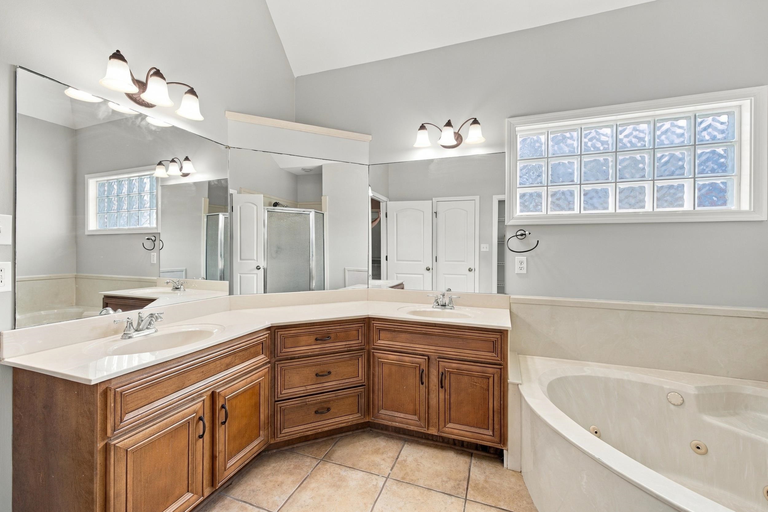 4626 Charity Glen Cv Property Photo 20