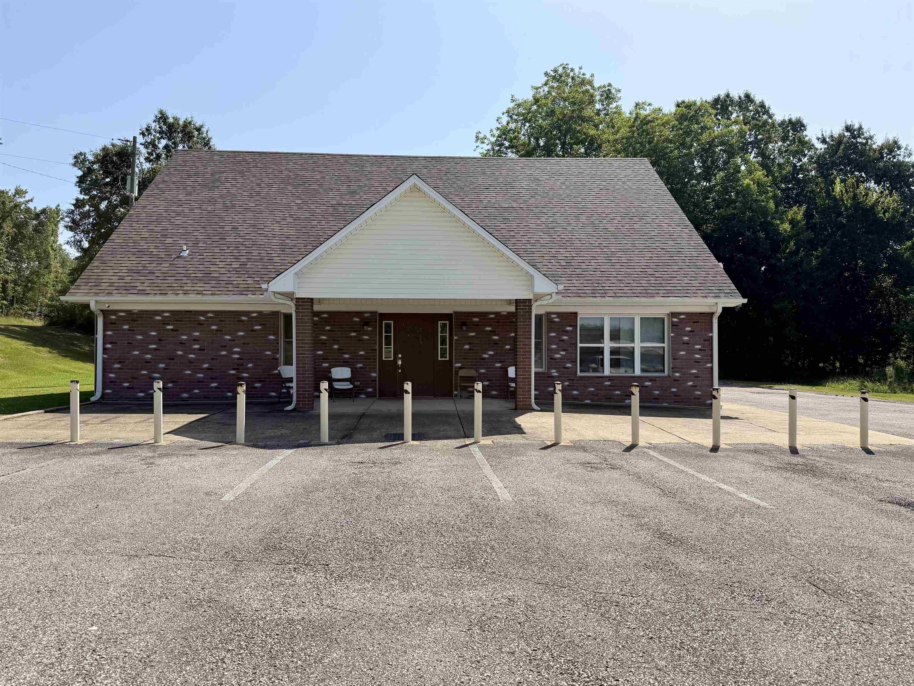 3856 57 HWY Property Photo 1