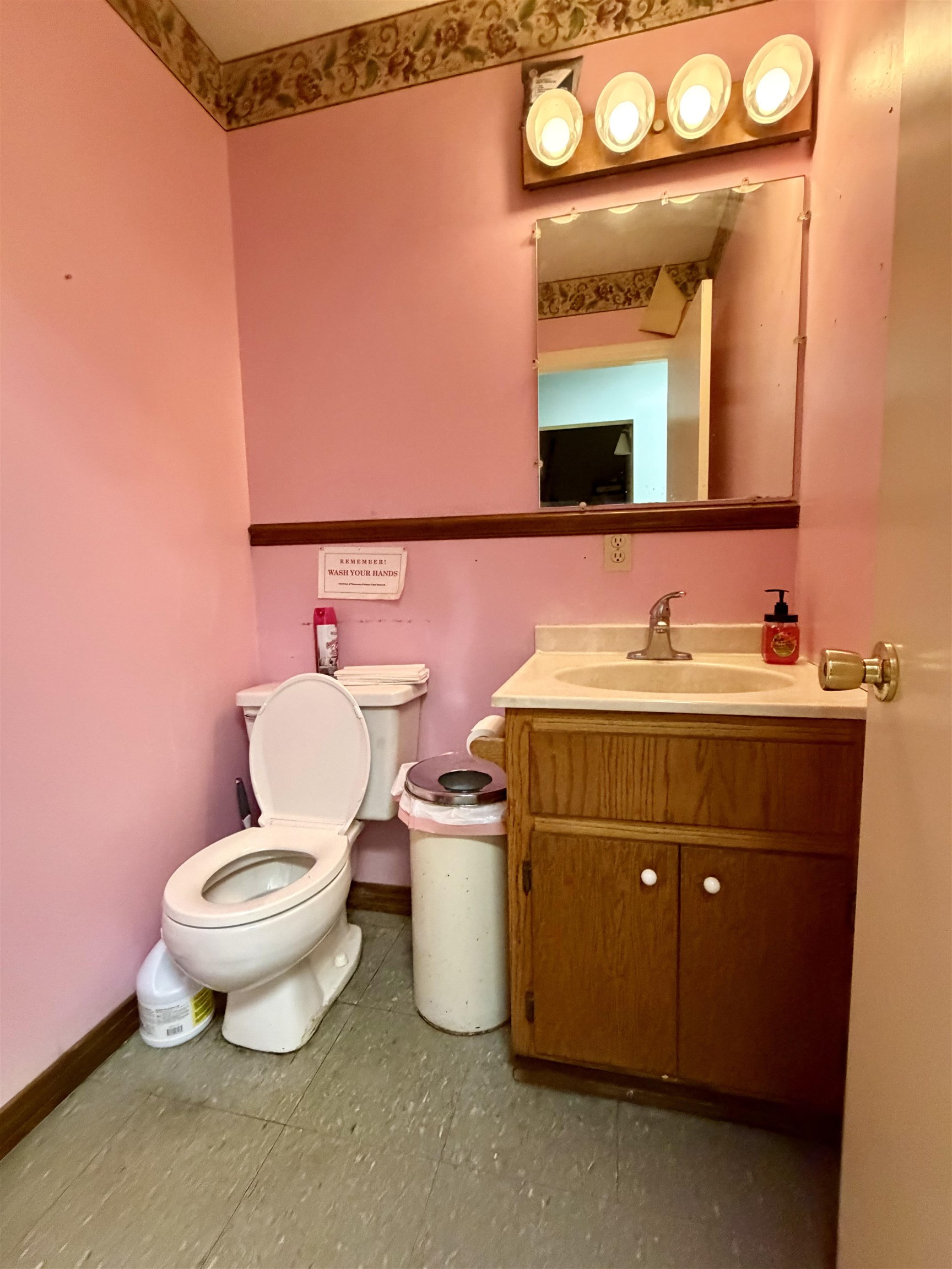 3856 57 Hwy Property Photo 18