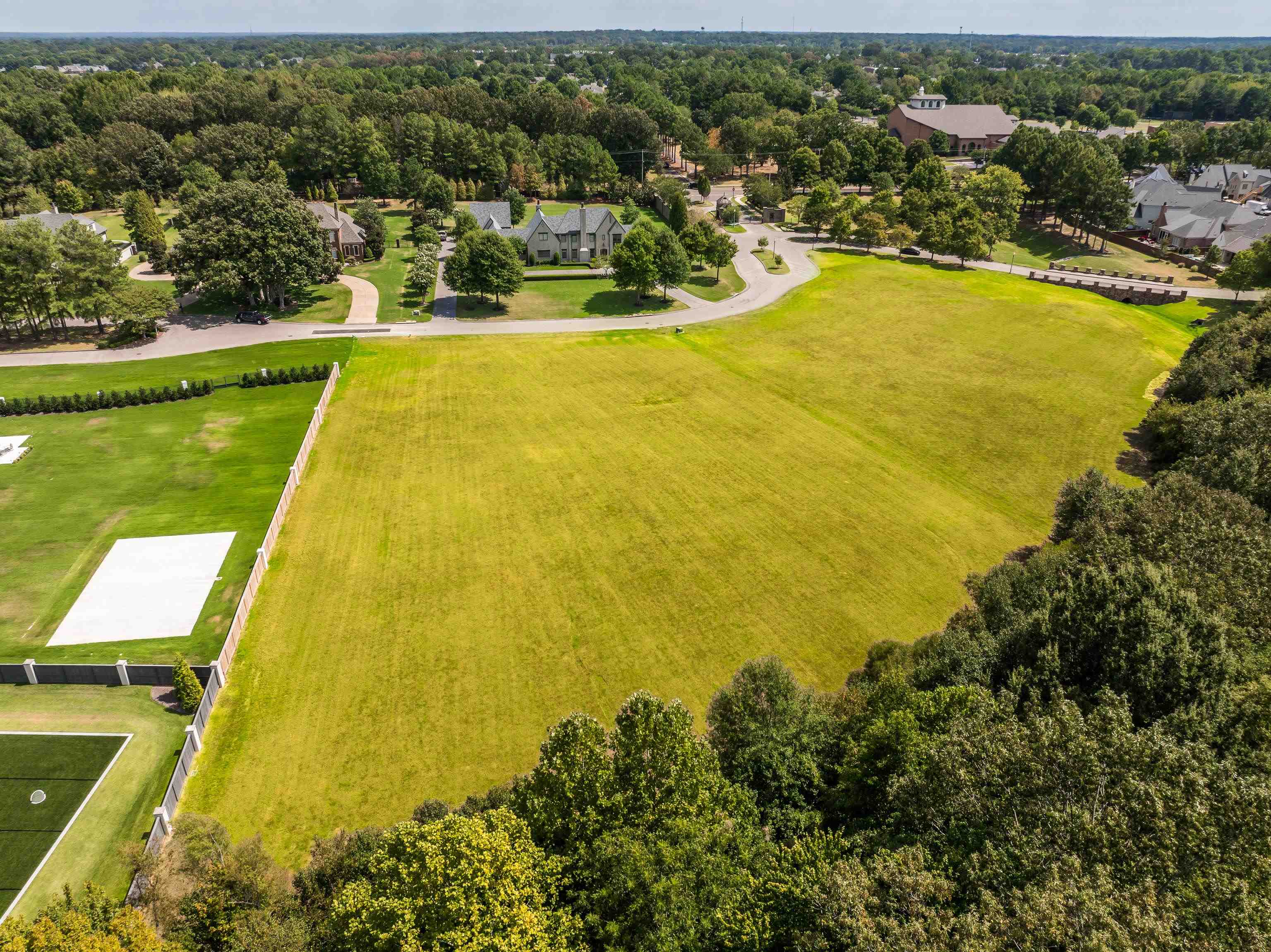 Dubray Manor Dr Property Photo 17