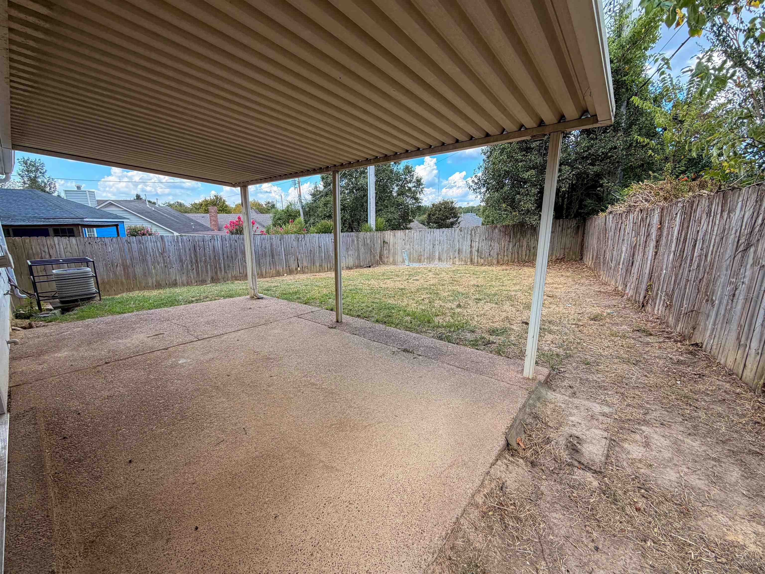 6982 Lagrange Hill Rd Property Photo 8
