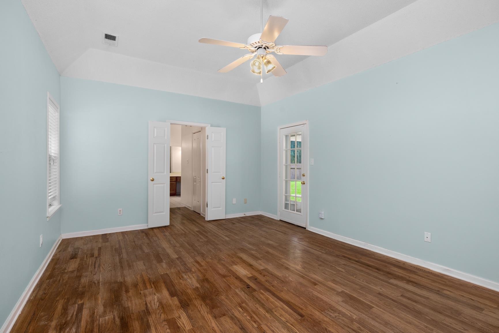 6649 Vallendar Cv Property Photo 18