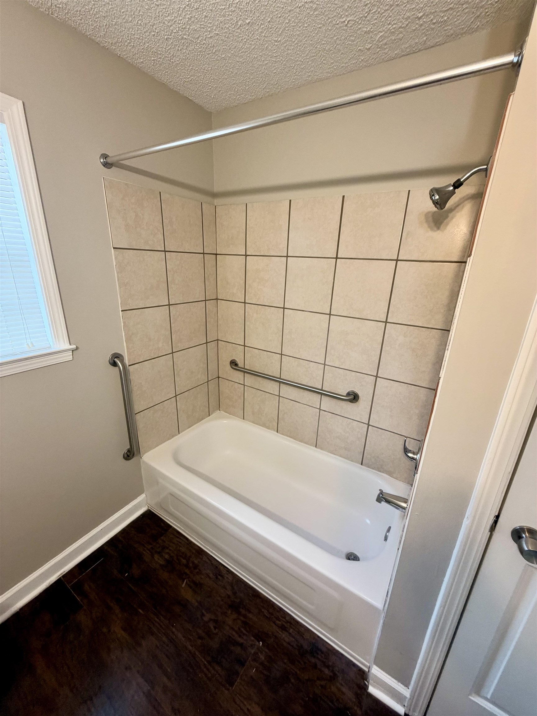 5363 Gloucester Ave Property Photo 9