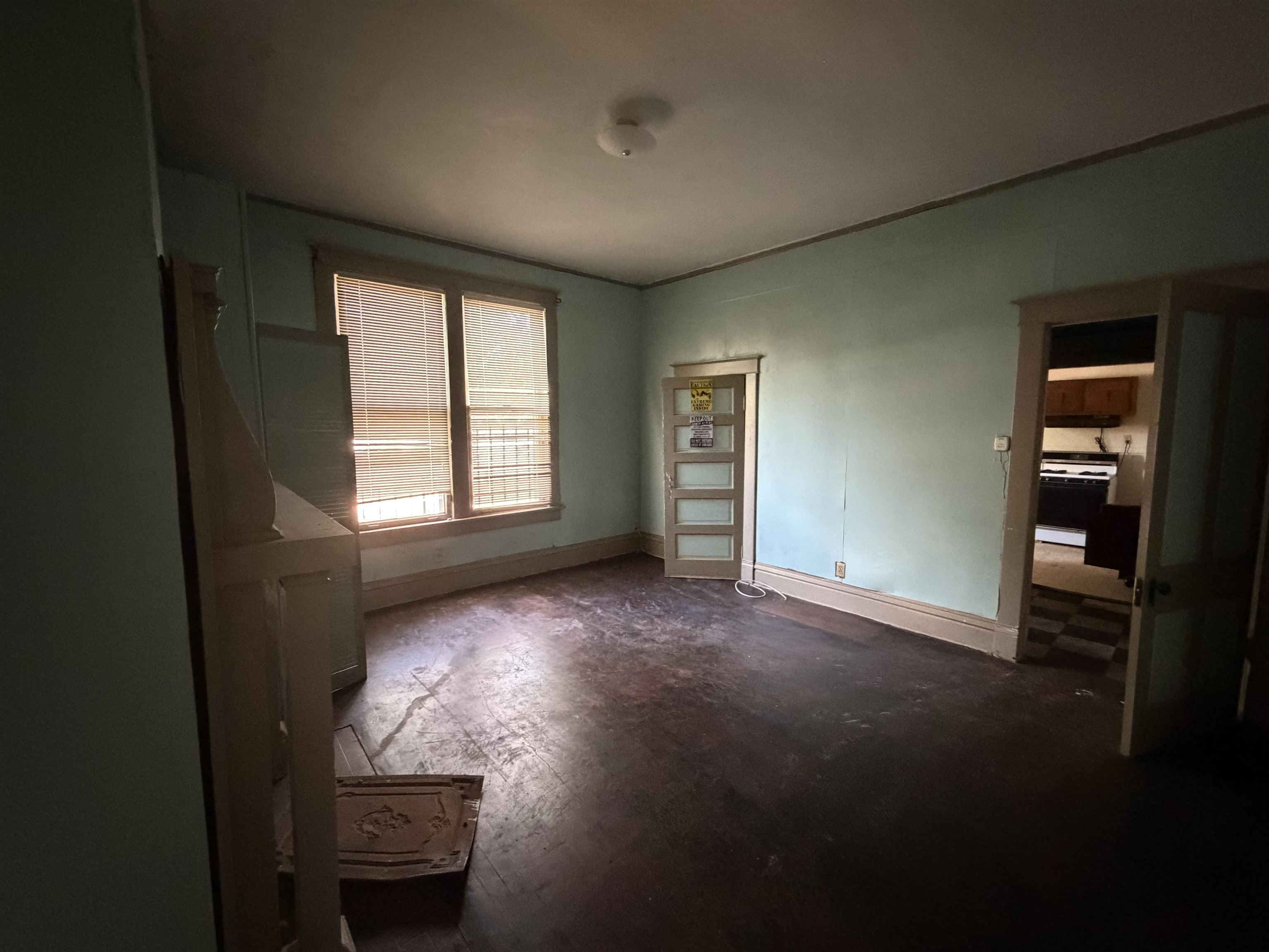 541 E Trigg Ave E Property Photo 10