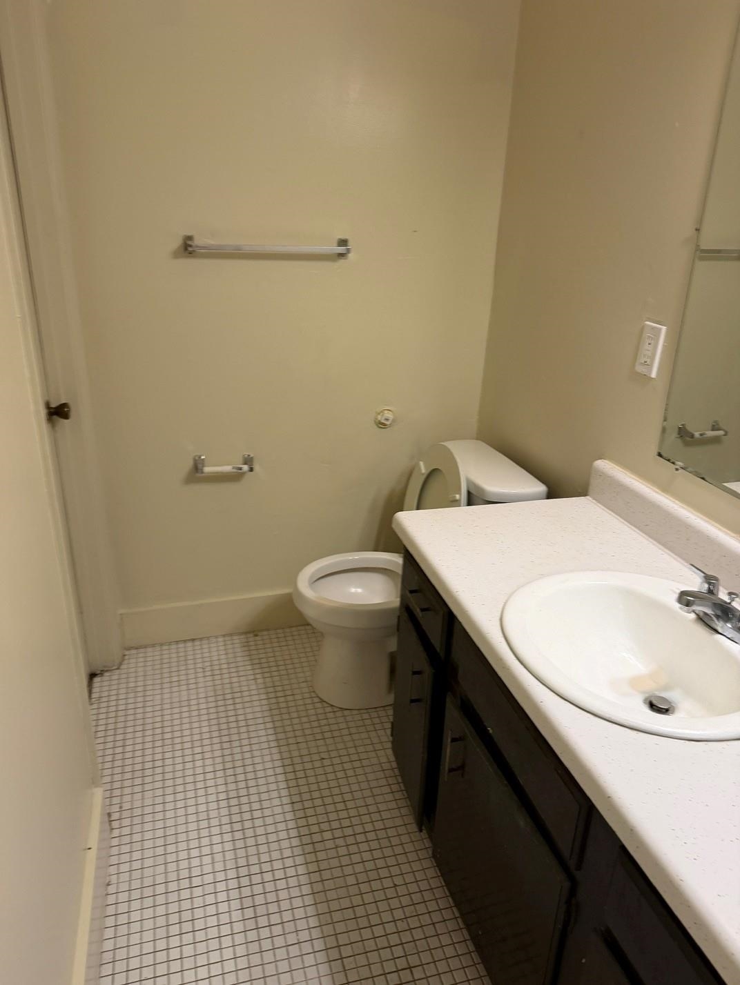 679 Miles Dr 679 Property Photo 6