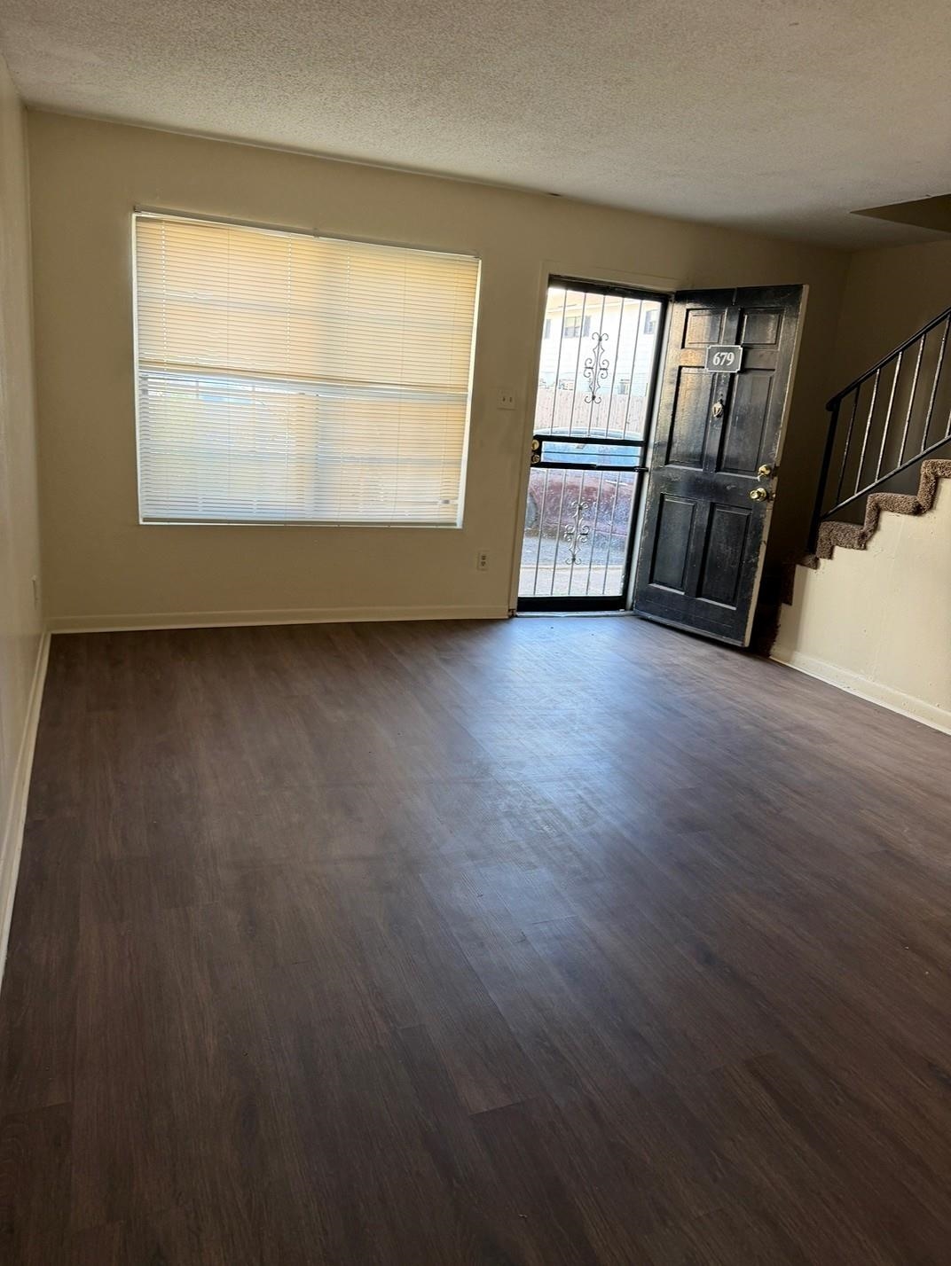 679 Miles Dr 679 Property Photo 8