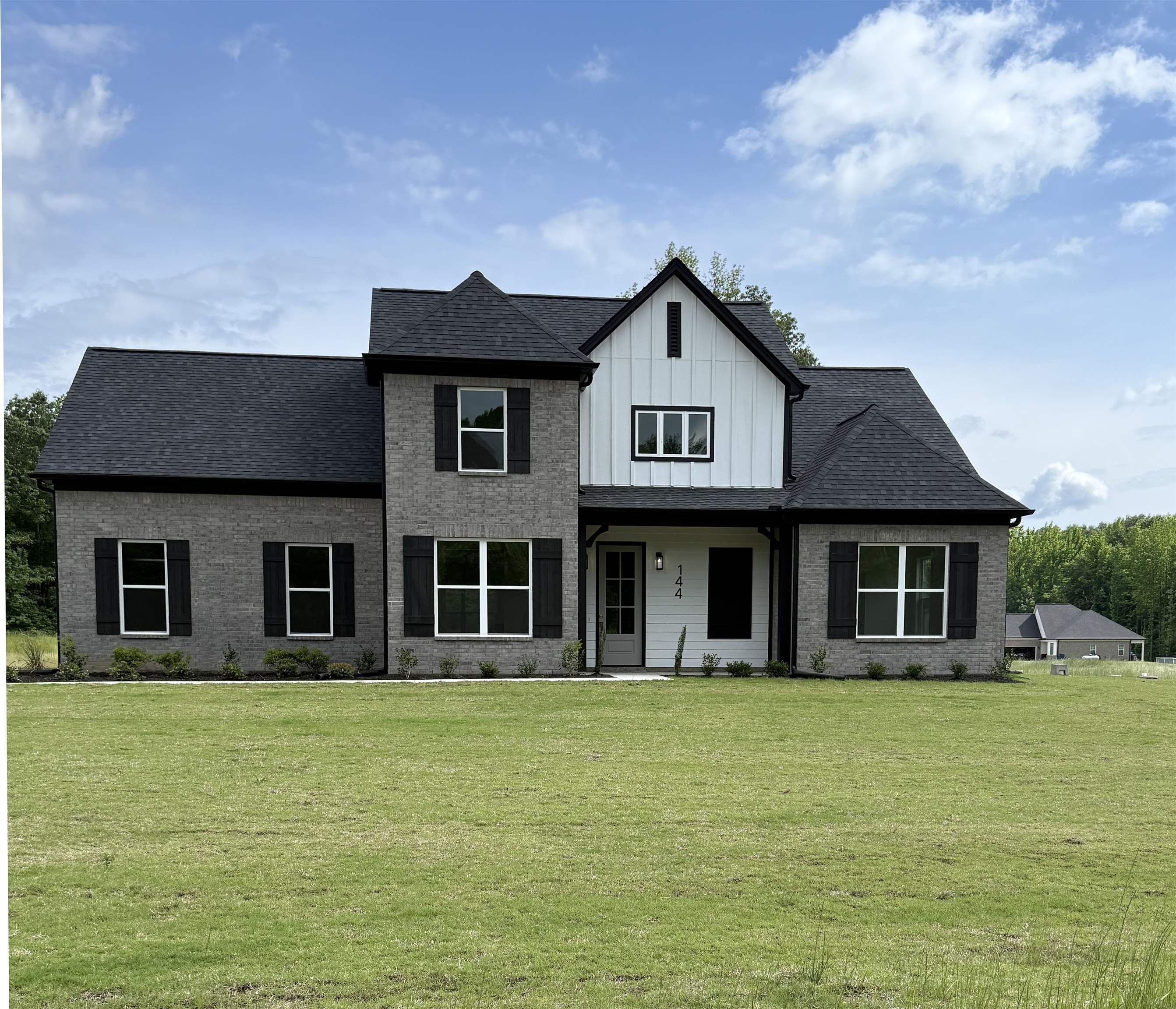 250 Centerline Roper Loop Property Photo 1
