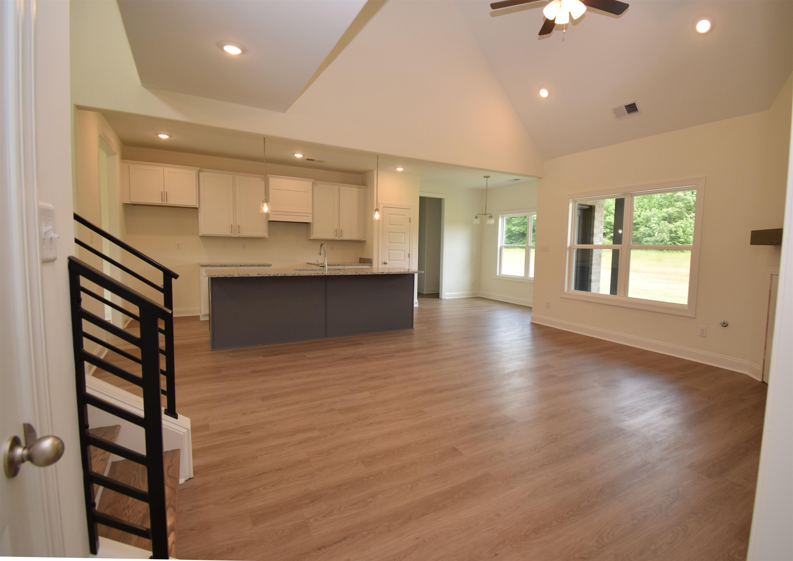 250 Centerline Roper Loop Property Photo 4