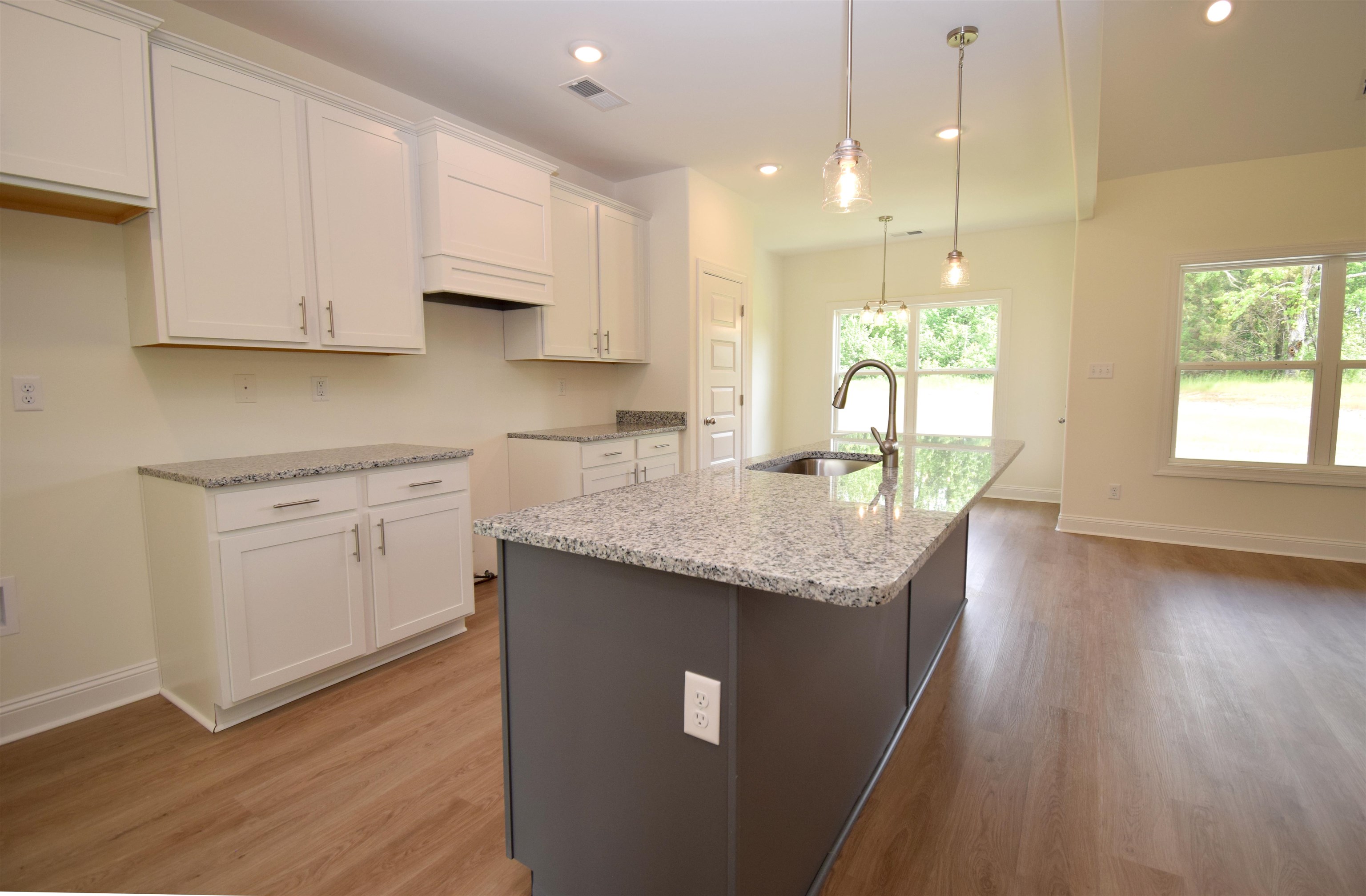 250 Centerline Roper Loop Property Photo 8