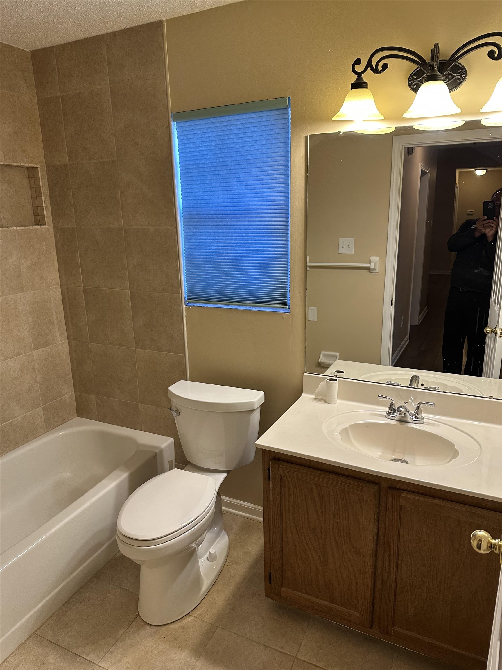 7551 Meadowland Dr Property Photo 4
