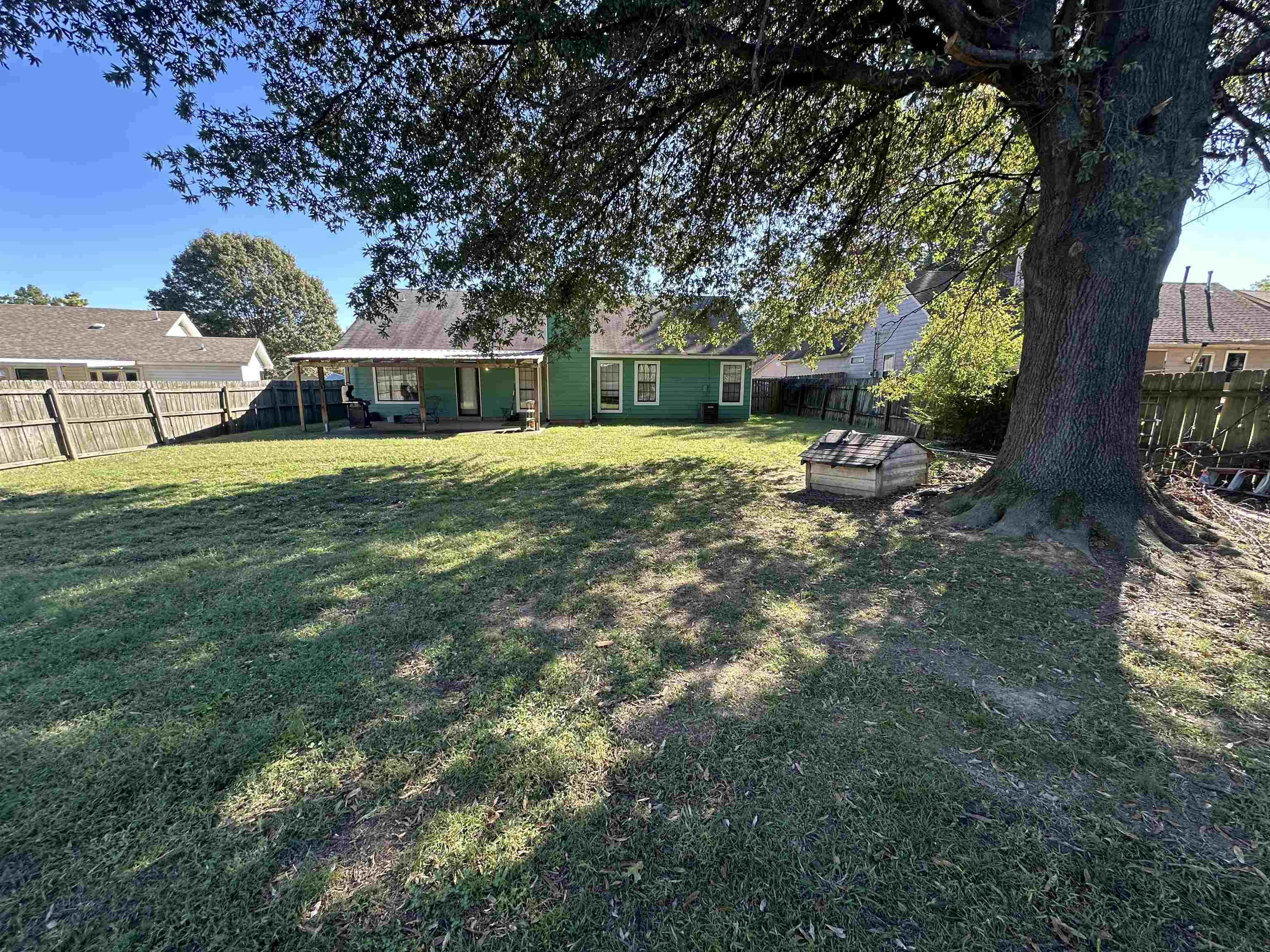 7551 Meadowland Dr Property Photo 5