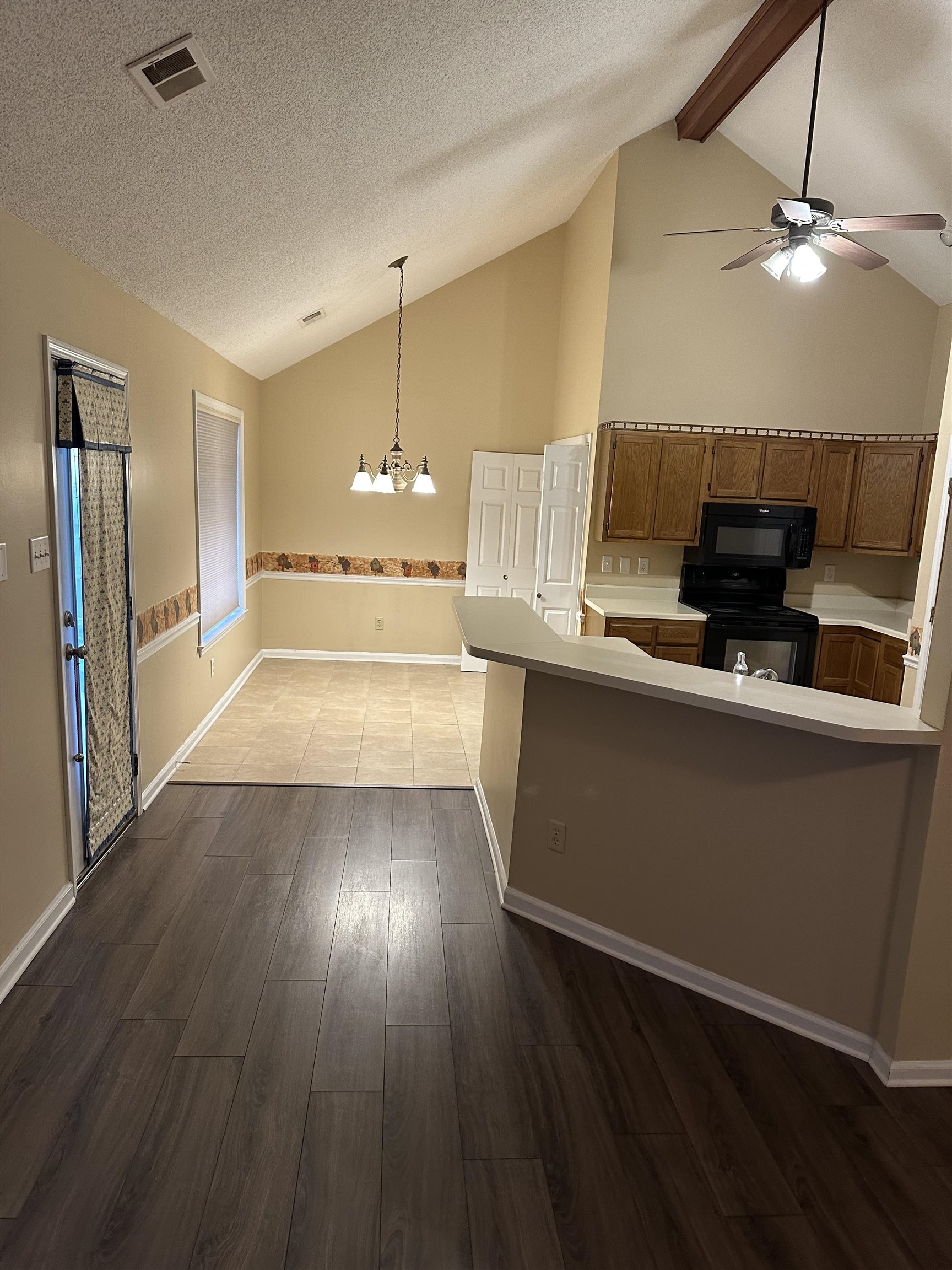 7551 Meadowland Dr Property Photo 12