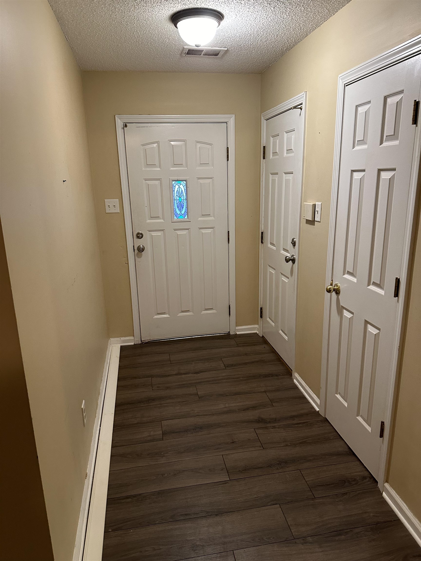 7551 Meadowland Dr Property Photo 16