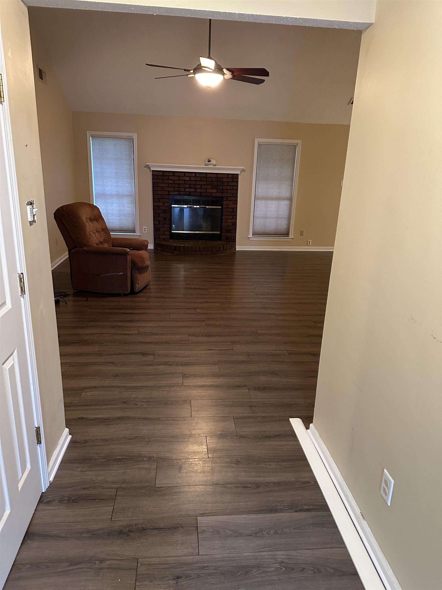 7551 Meadowland Dr Property Photo 17