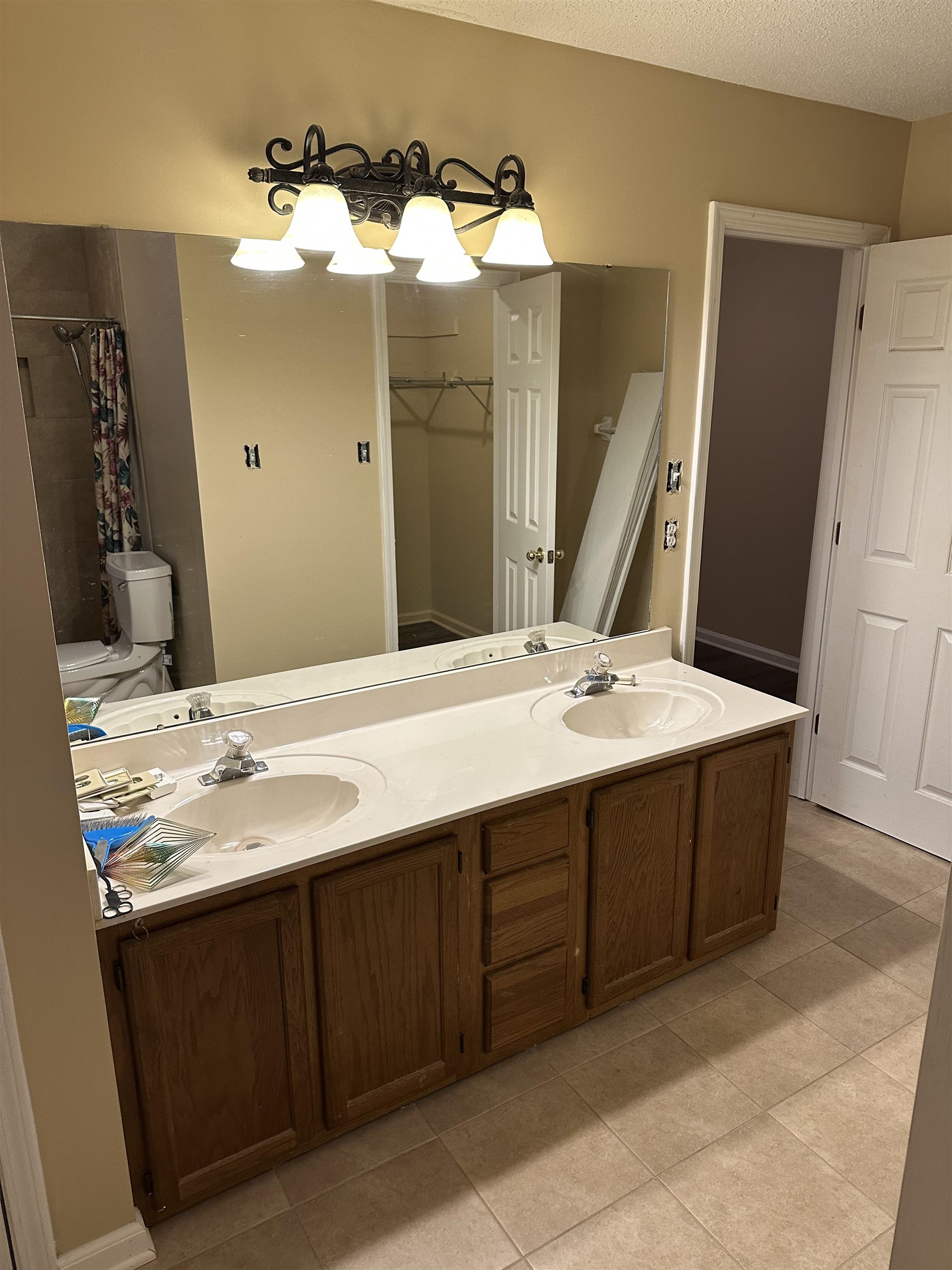 7551 Meadowland Dr Property Photo 29