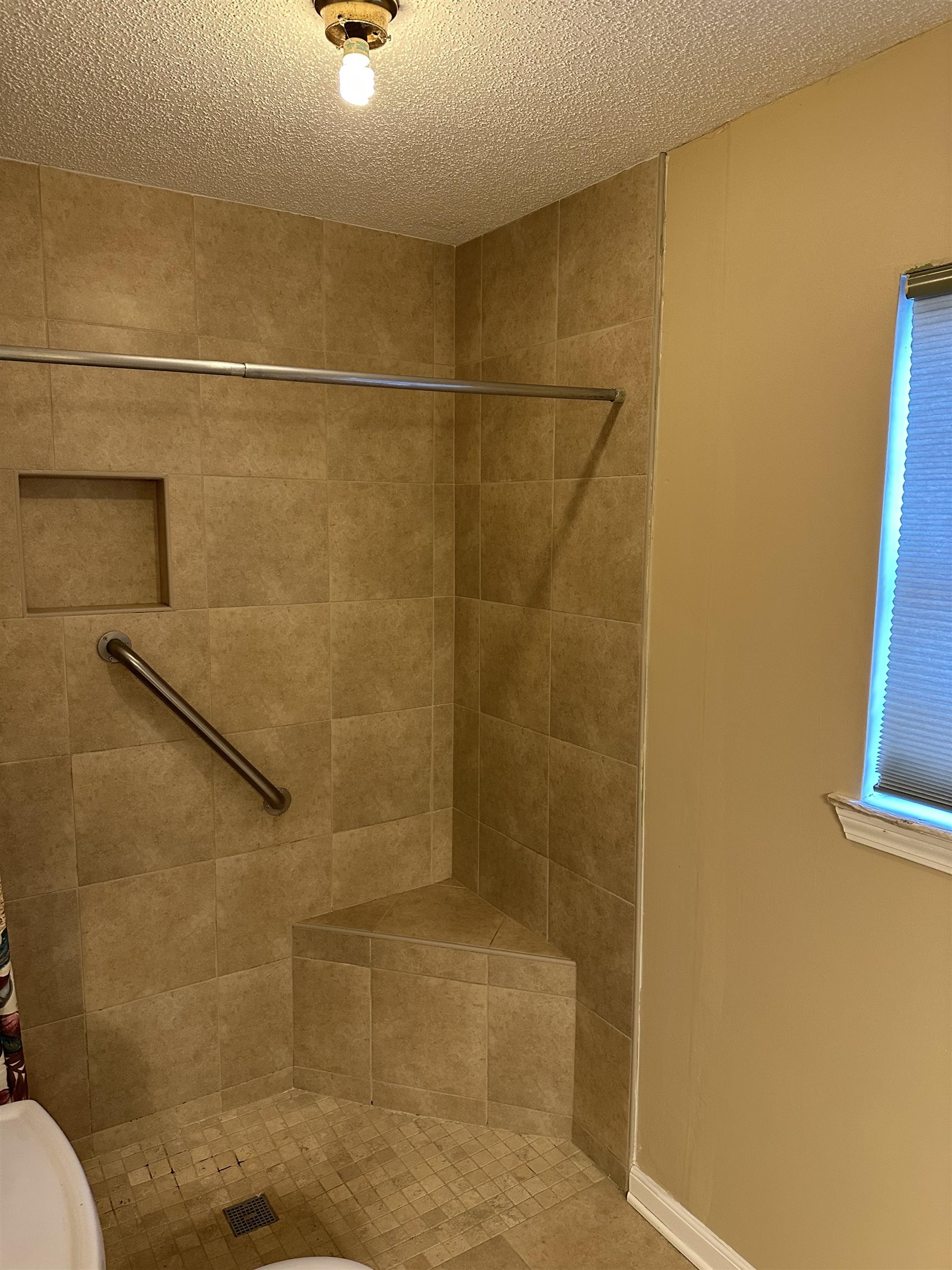 7551 Meadowland Dr Property Photo 30