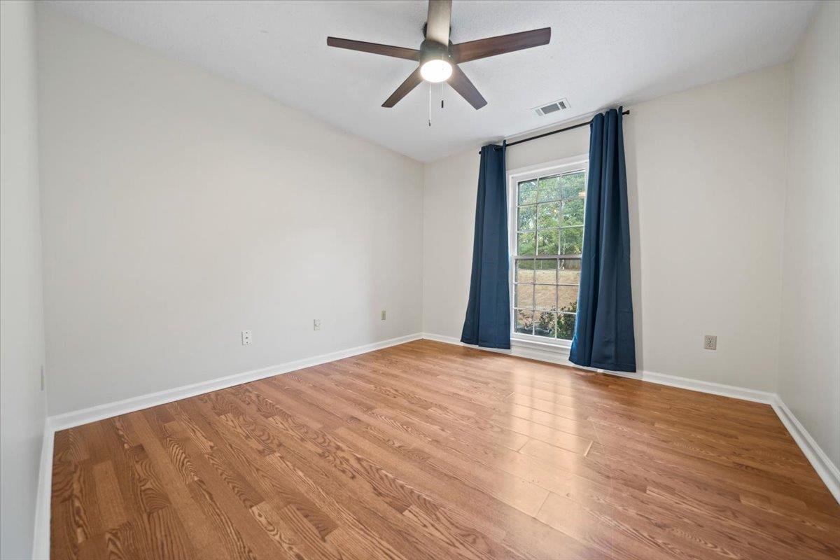 2777 Hacks Cross Rd Property Photo 17