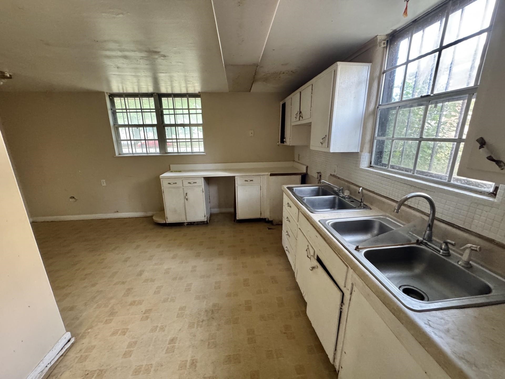 5578 Cottonwood Rd Property Photo 2