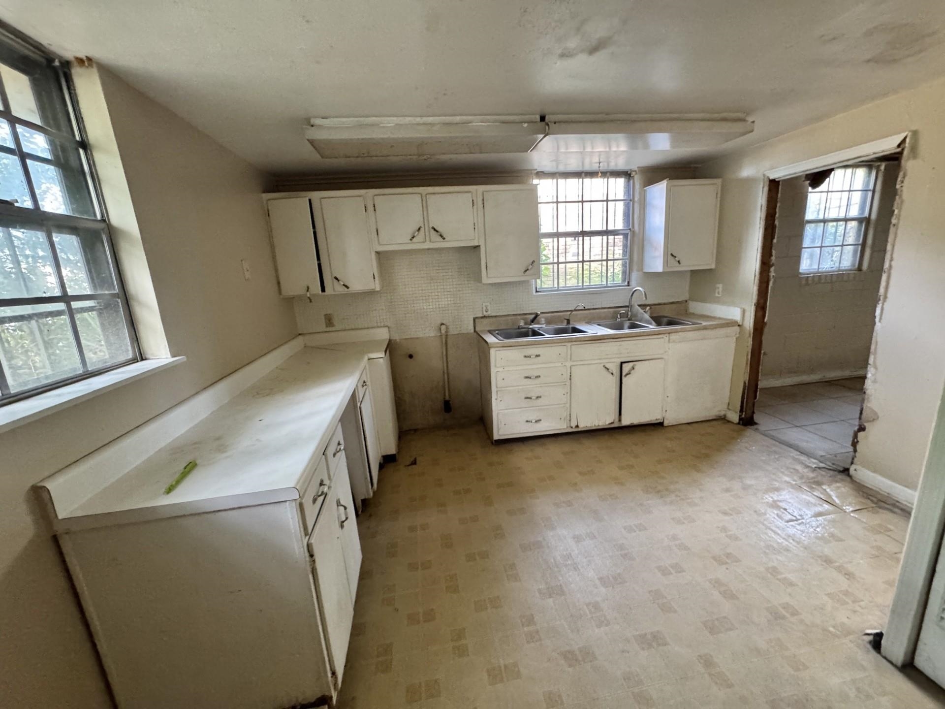 5578 Cottonwood Rd Property Photo 3