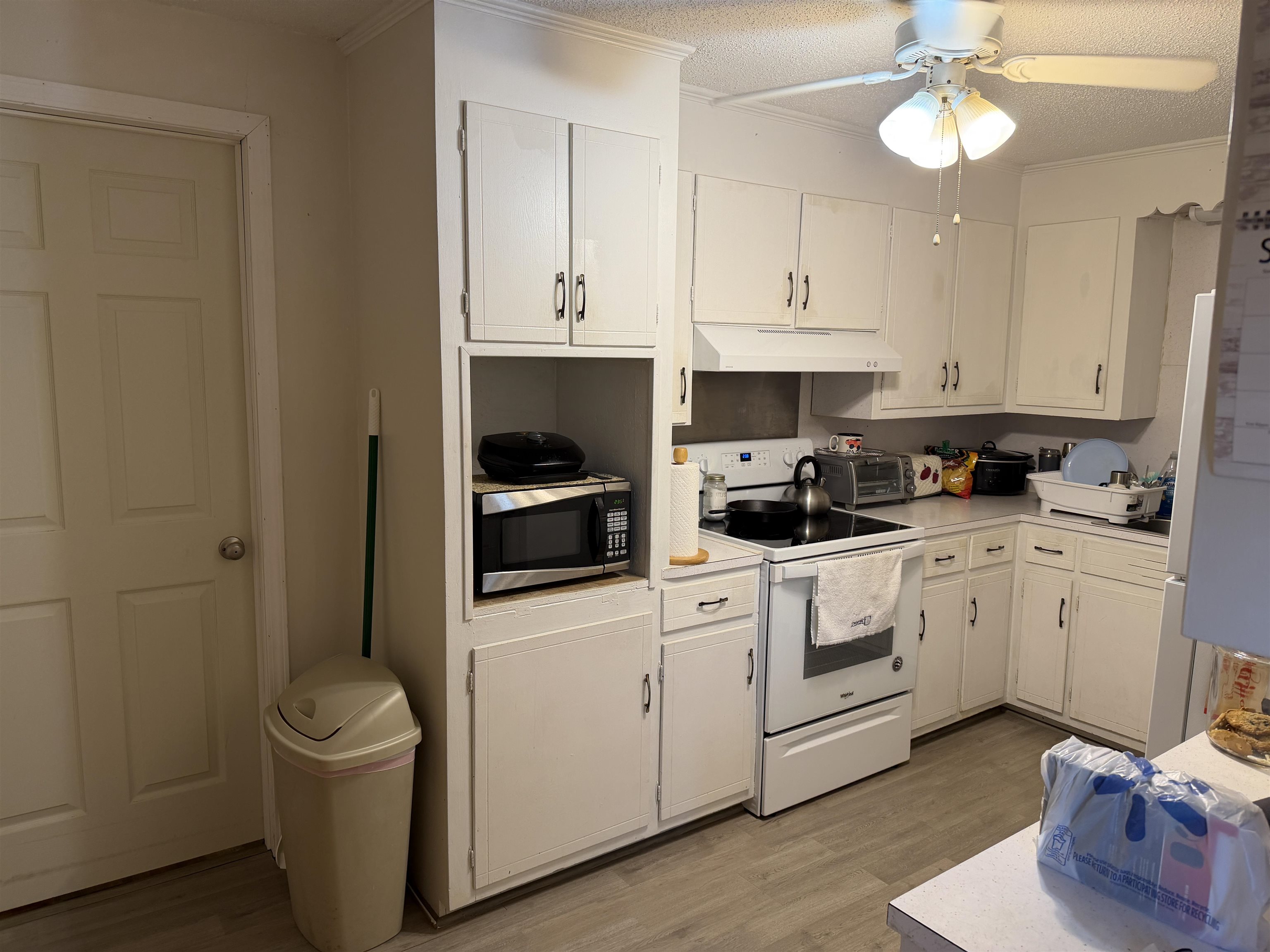 30 Main St Property Photo 14