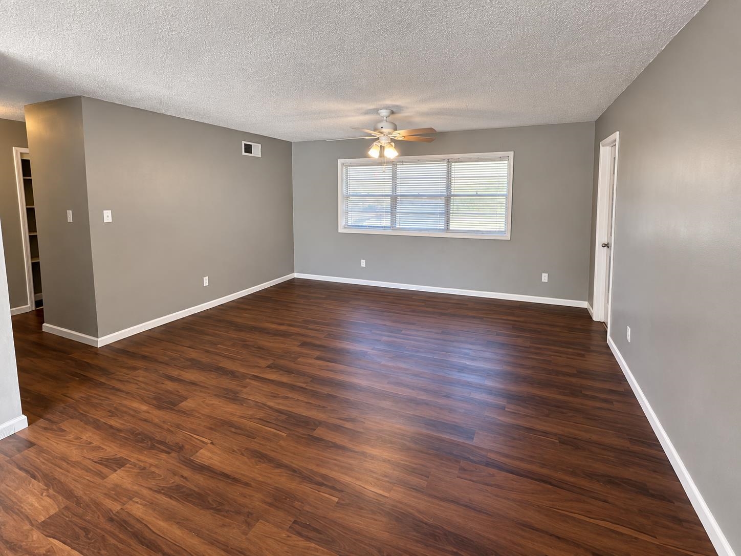2492 Lisa Ave Property Photo 4