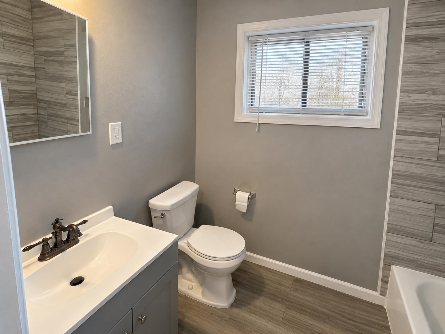 2492 Lisa Ave Property Photo 11