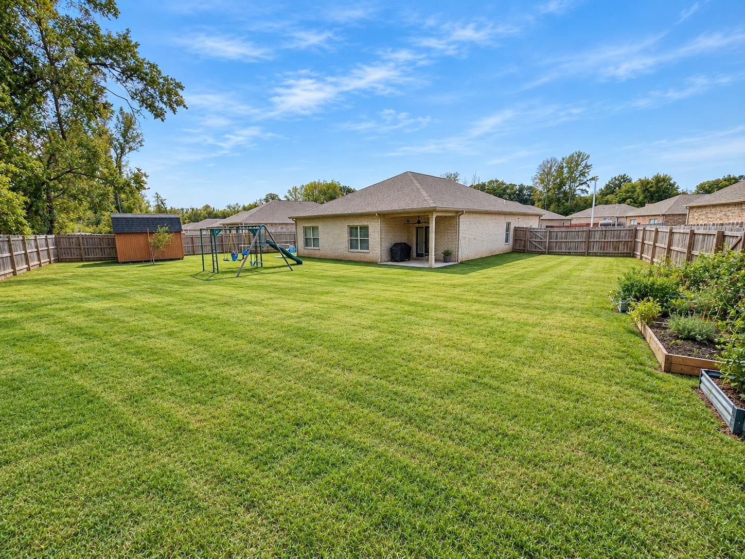 330 Colonial Heights Dr Property Photo 12