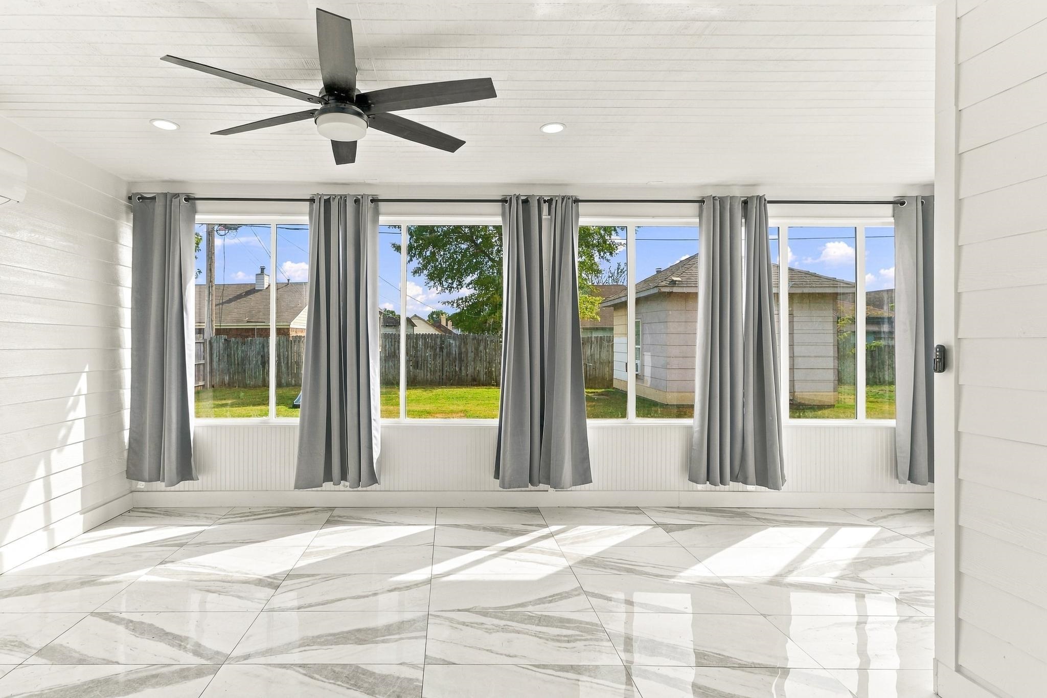 7893 Collins Wood Cv Property Photo 8