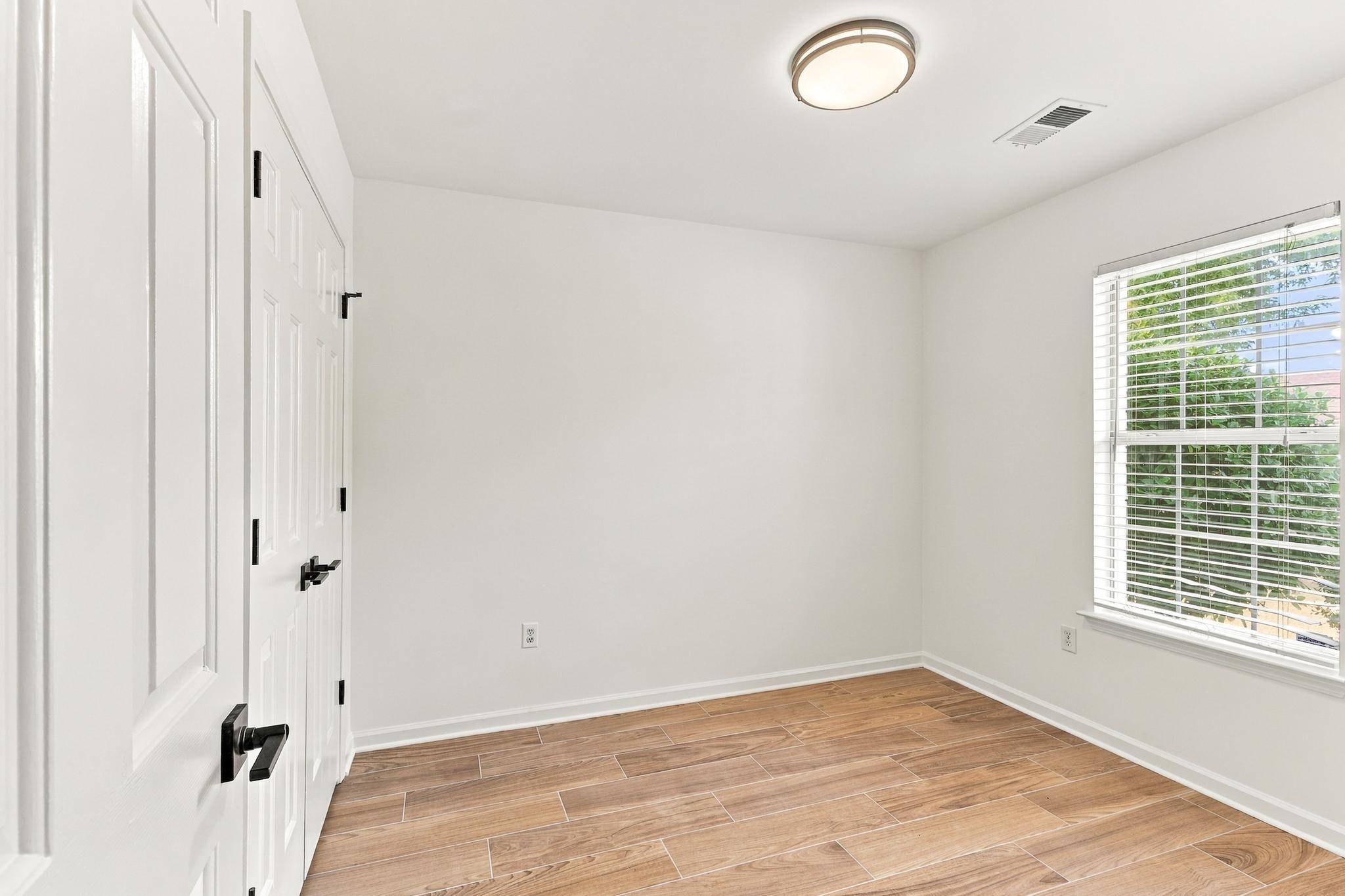 7893 Collins Wood Cv Property Photo 13