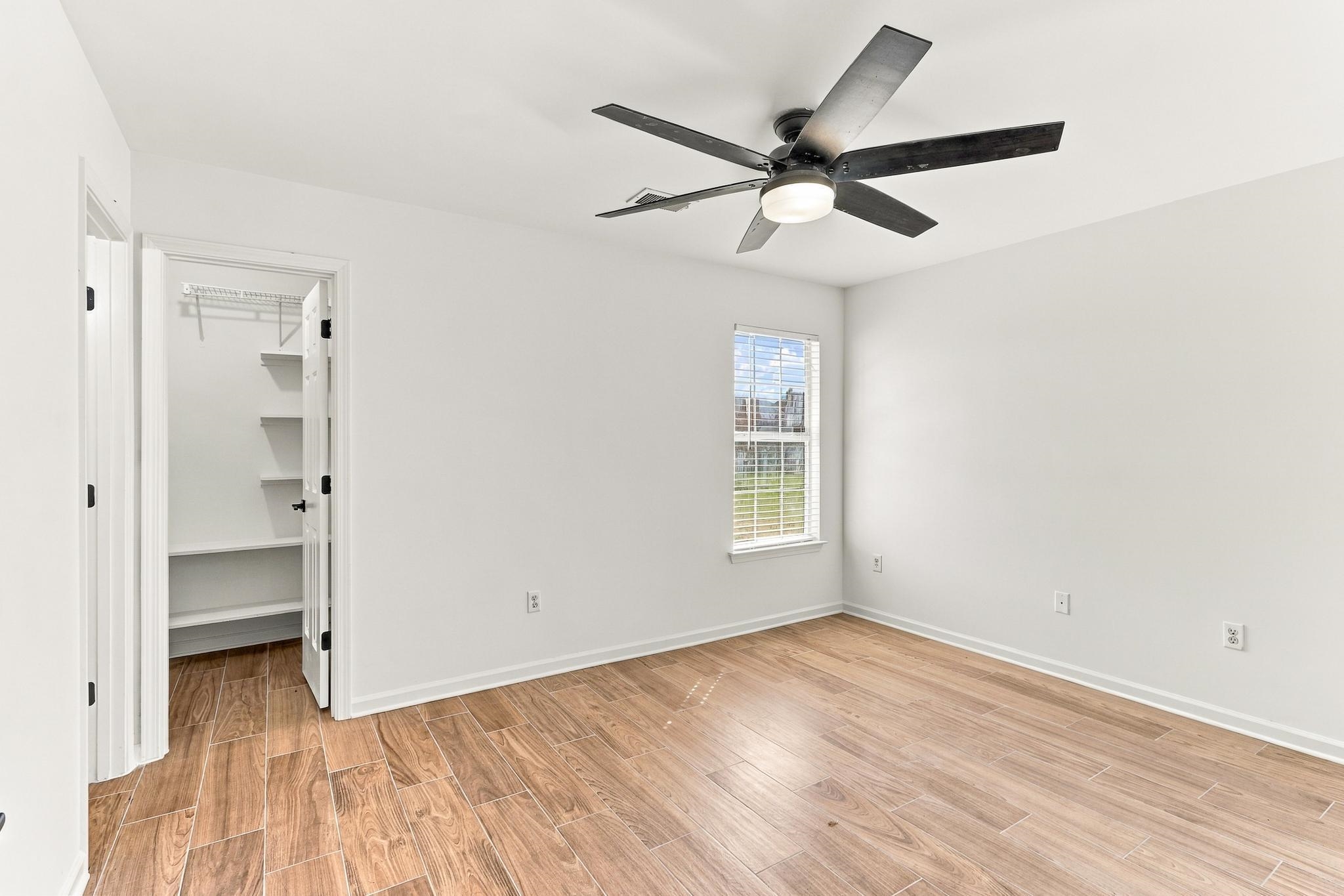 7893 Collins Wood Cv Property Photo 14